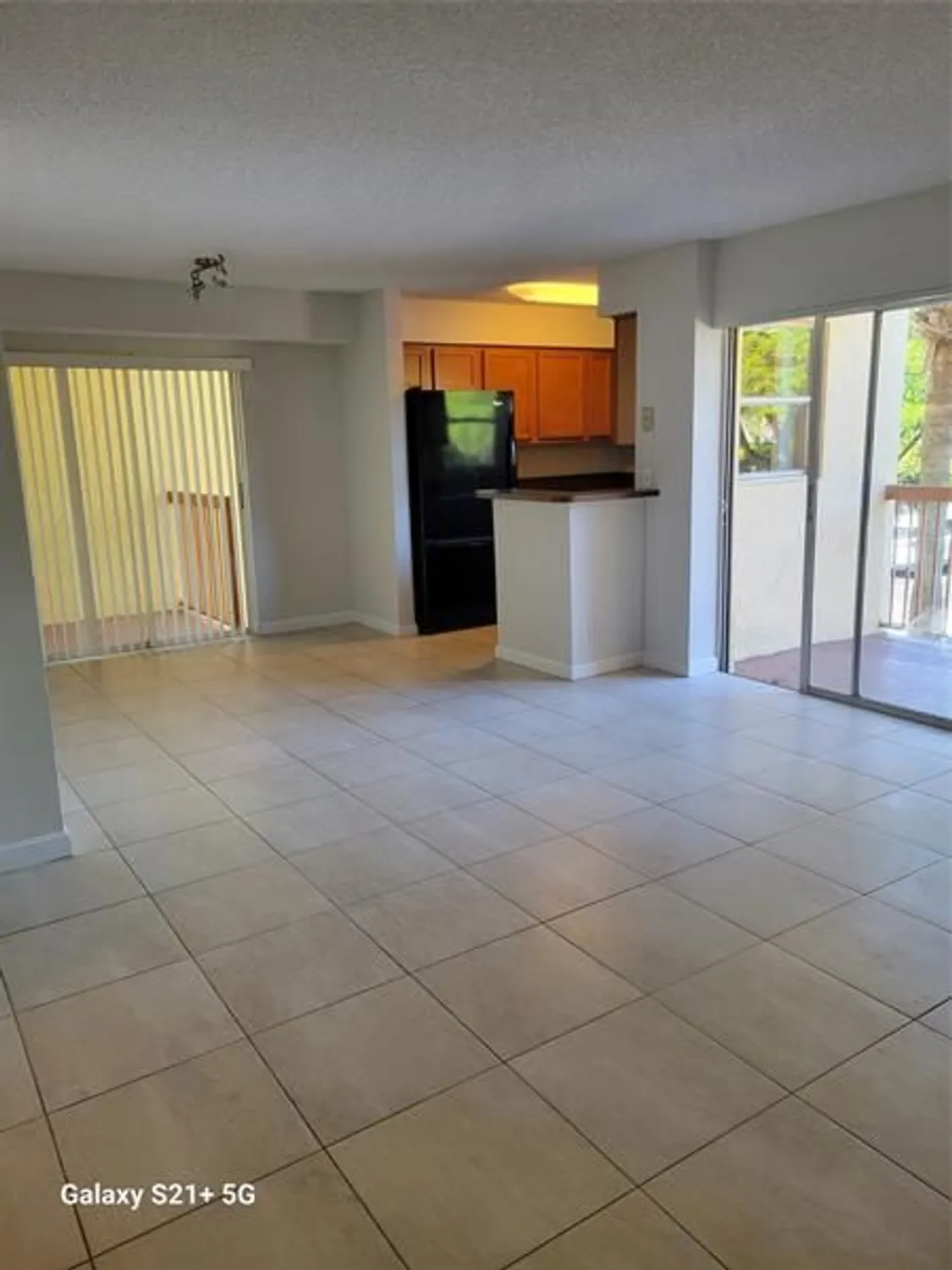 Property Slideshow image 5 of 20 | 7670 westwood dr 714, Tamarac, FL, 33321