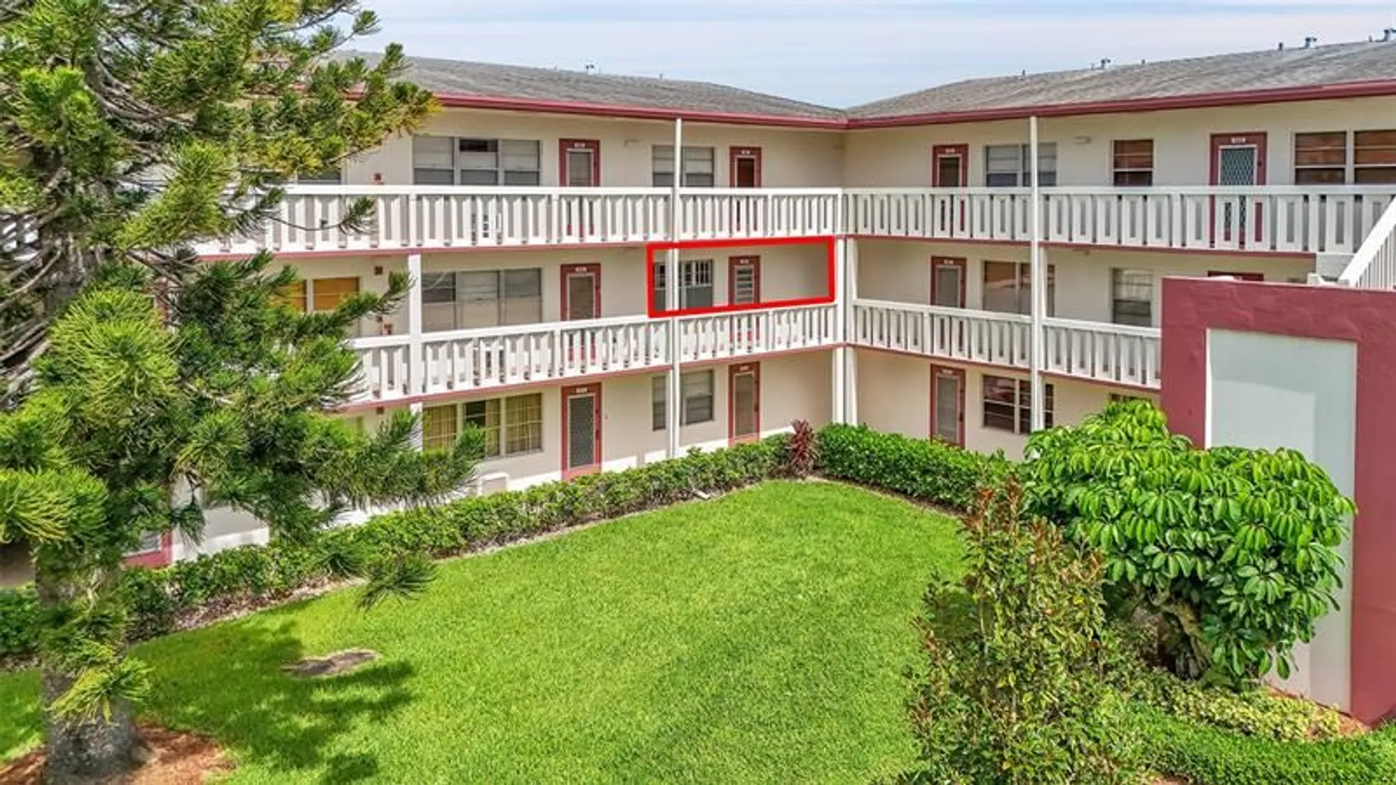 Property Slideshow image 10 of 44 | 486 fanshaw l # 486, Boca Raton, FL, 33434