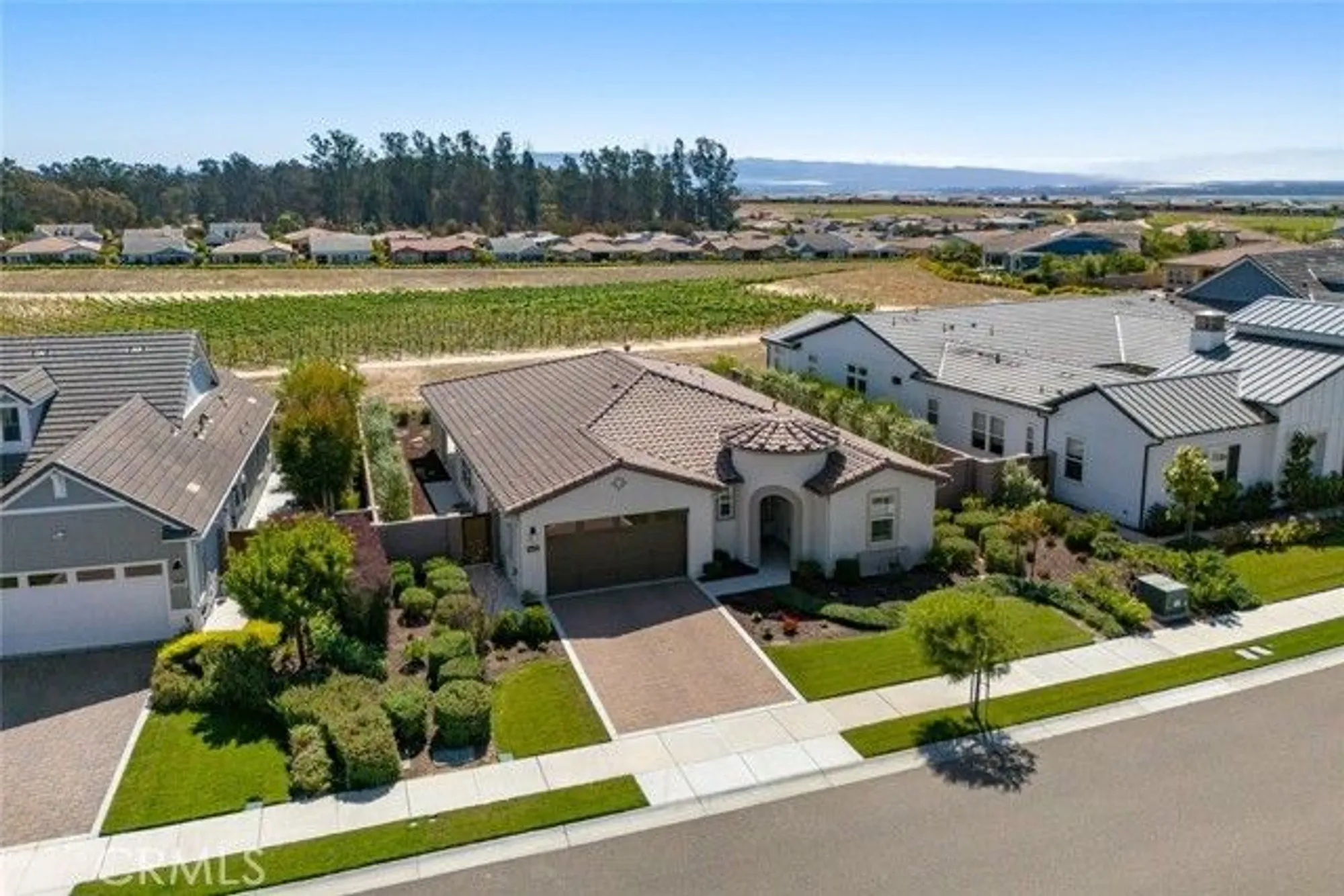 Property Slideshow image 31 of 34 | 1455 via vis, Nipomo, CA, 93444