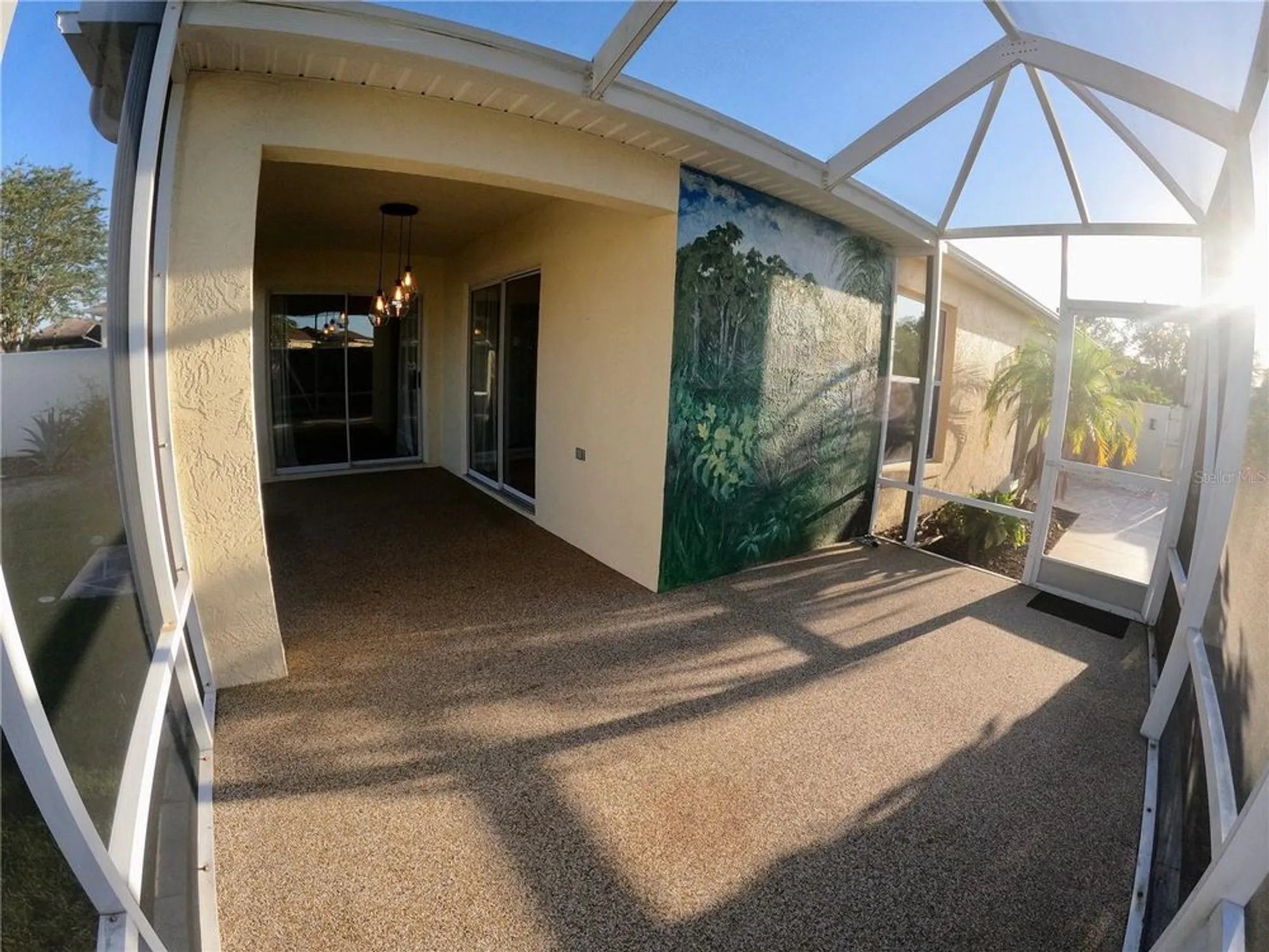 Property Slideshow image 18 of 20 | 1221 santa cruz dr, The Villages, FL, 32162