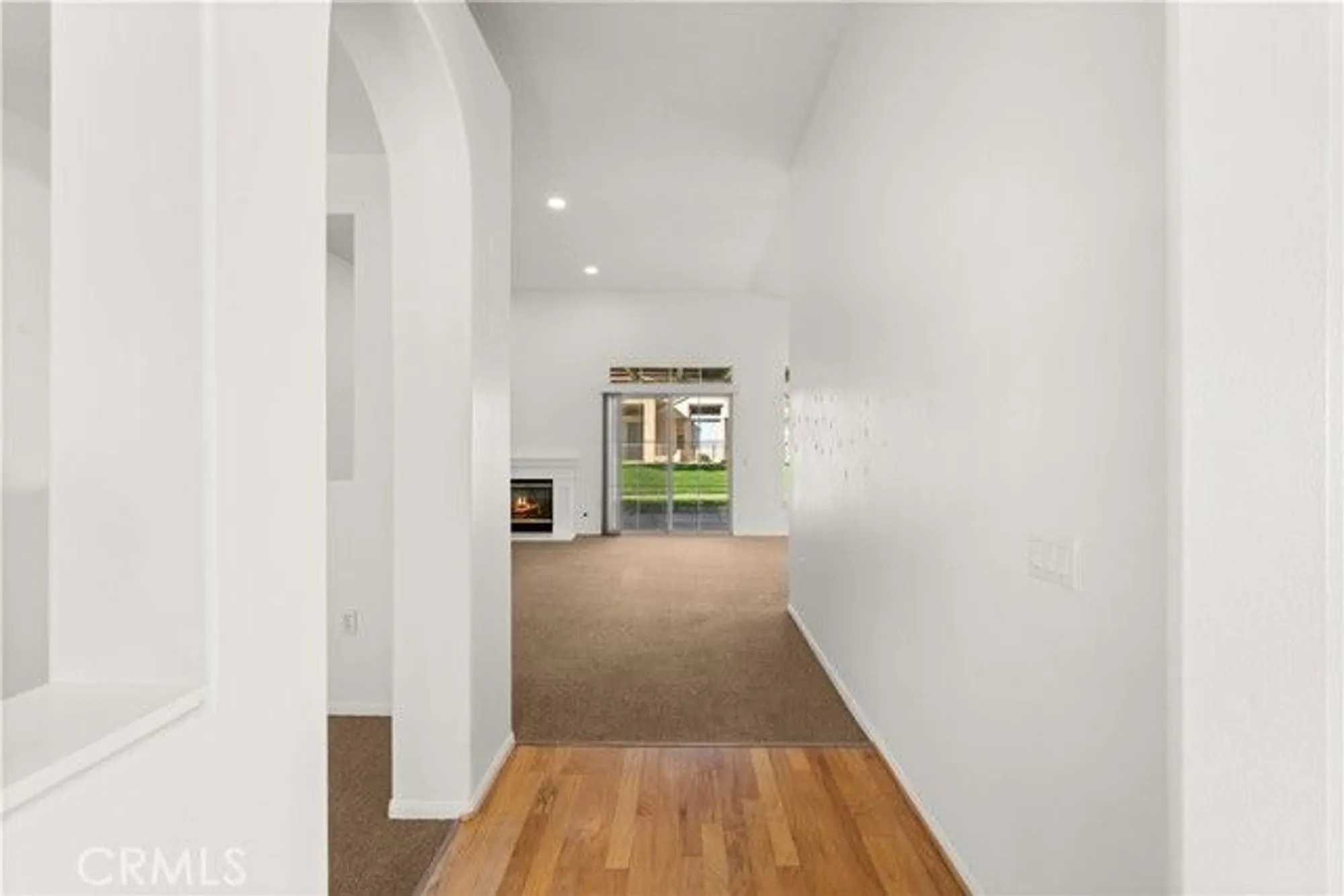 Property Slideshow image 7 of 60 | 19598 rolling green dr, Apple Valley, CA, 92308