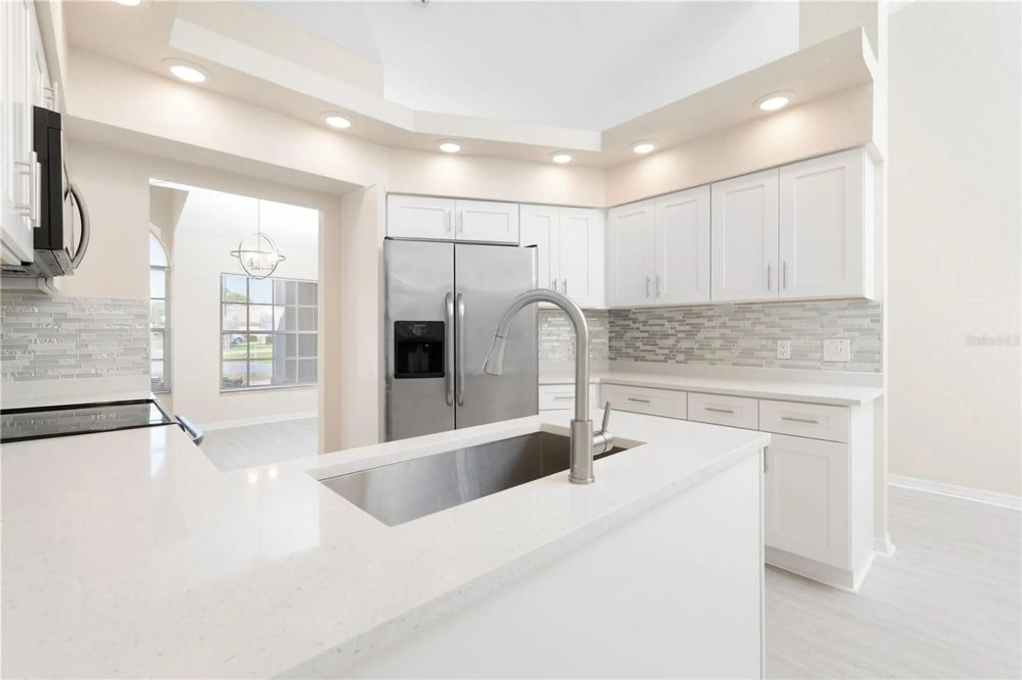 Property Slideshow image 14 of 52 | 9390 mississippi run, Weeki Wachee, FL, 34613