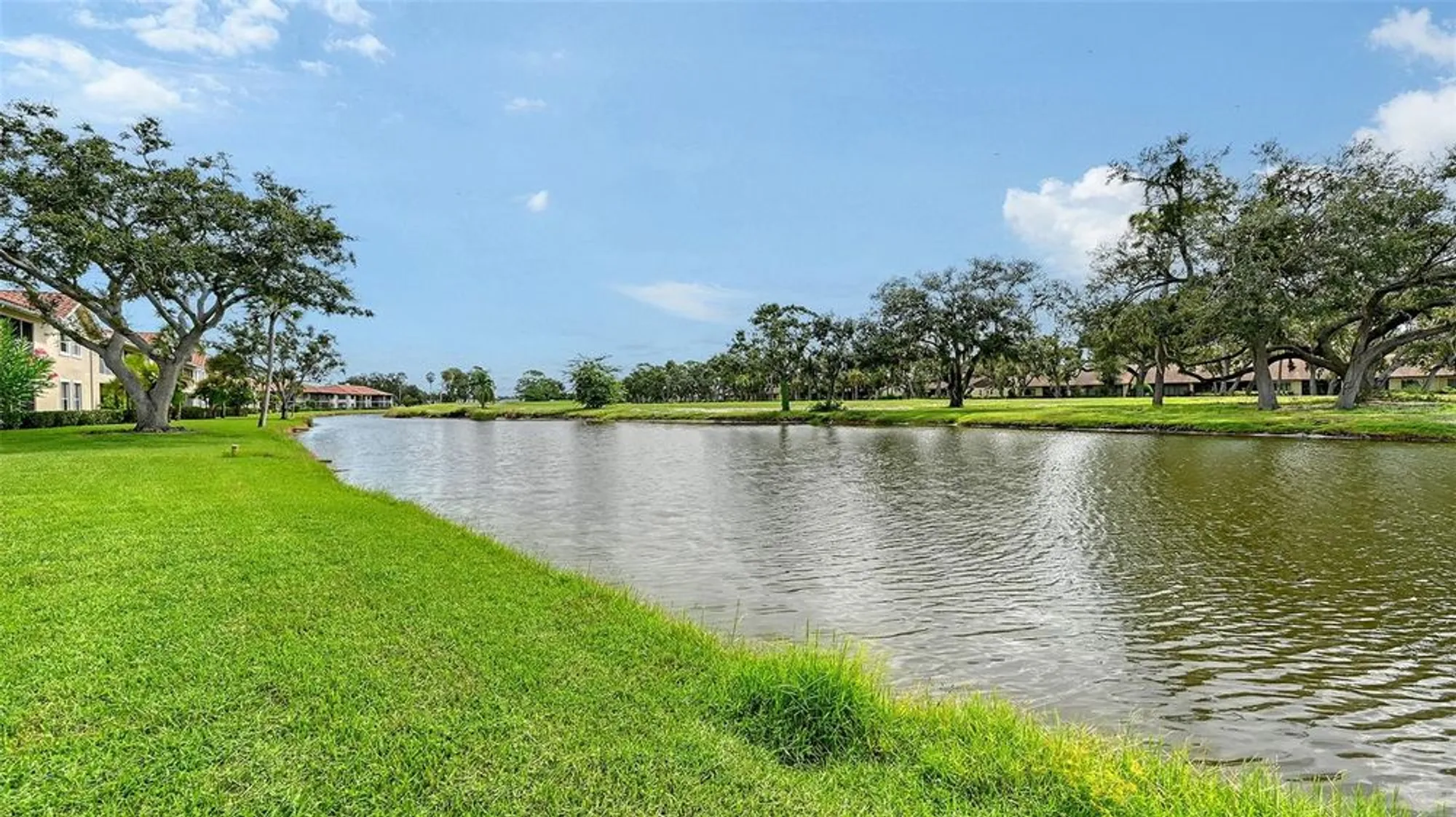 Property Slideshow image 41 of 63 | 7340 golf pointe cir, Sarasota, FL, 34243