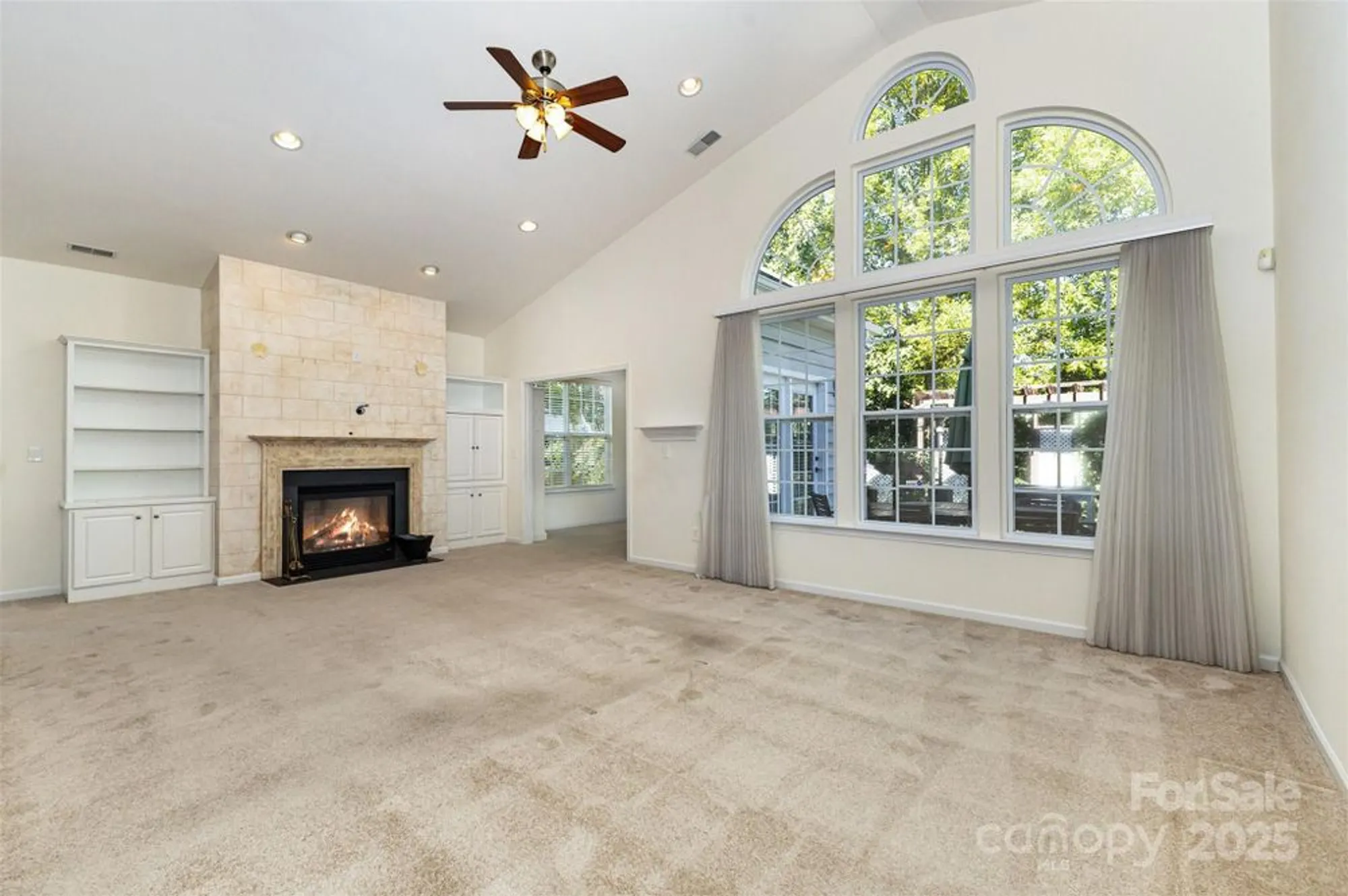 Property Slideshow image 9 of 48 | 977 platinum dr, Fort Mill, SC, 29708