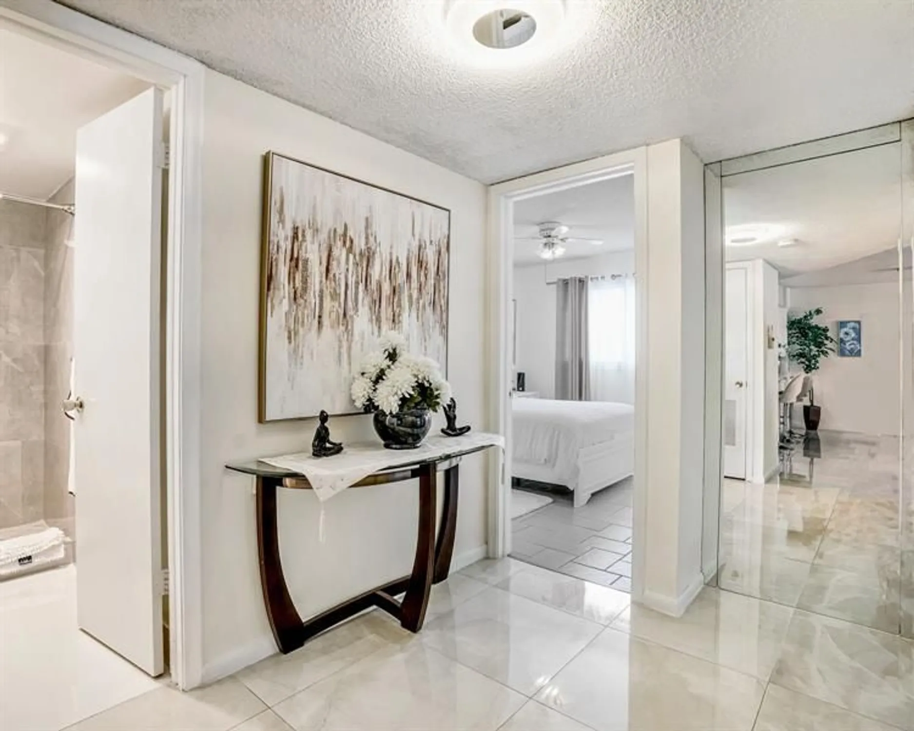 Property Slideshow image 9 of 25 | 4751 nw 21st st 300, Lauderhill, FL, 33313