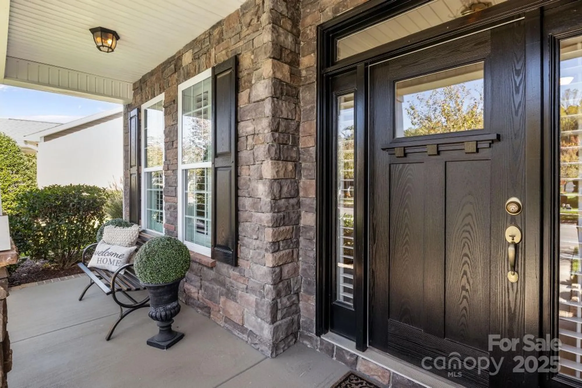 Property Slideshow image 4 of 26 | 17925 coulter pkwy, Cornelius, NC, 28031