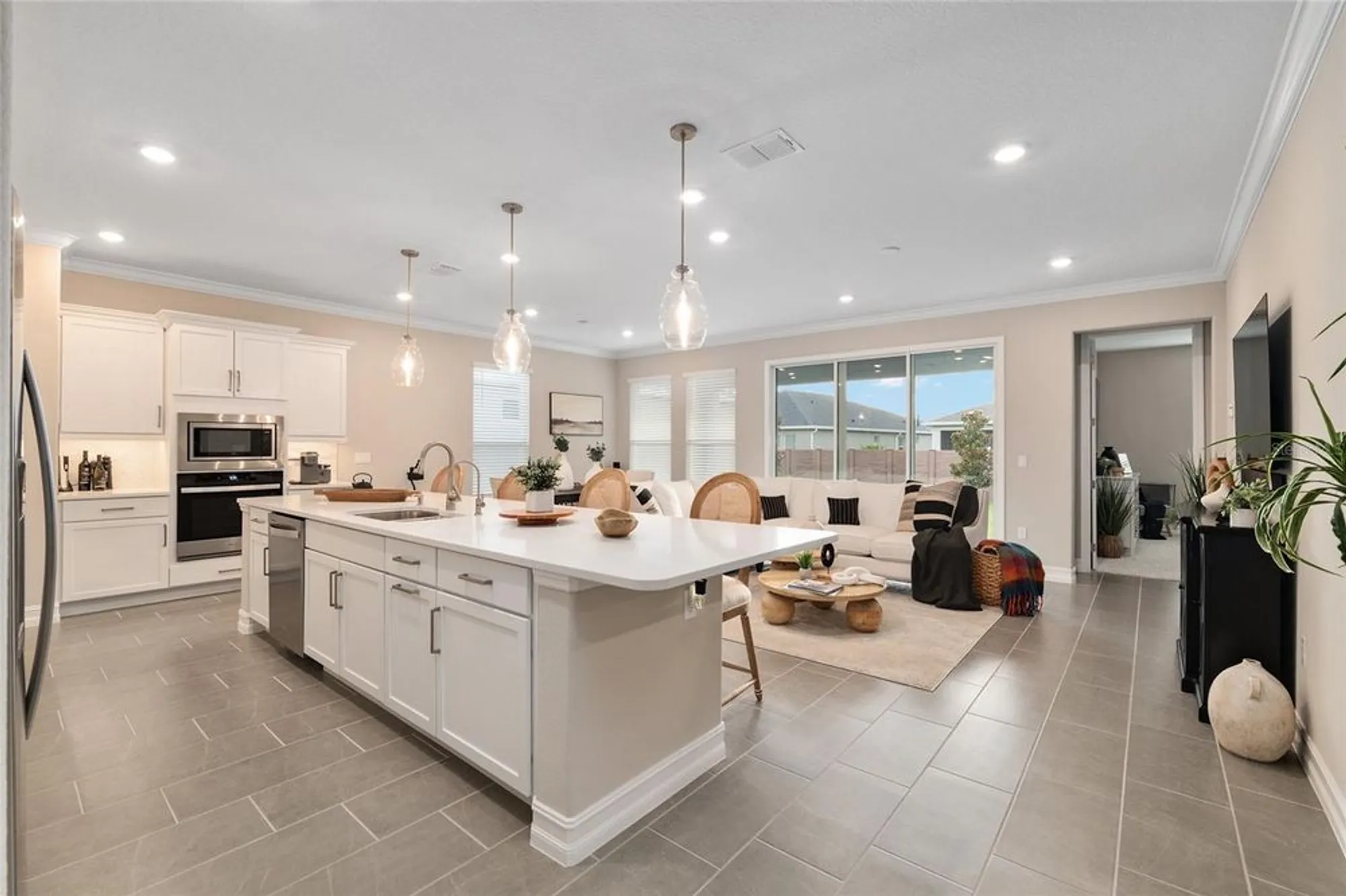 Property Slideshow image 7 of 51 | 4486 nw 53rd avenue rd, Ocala, FL, 34482