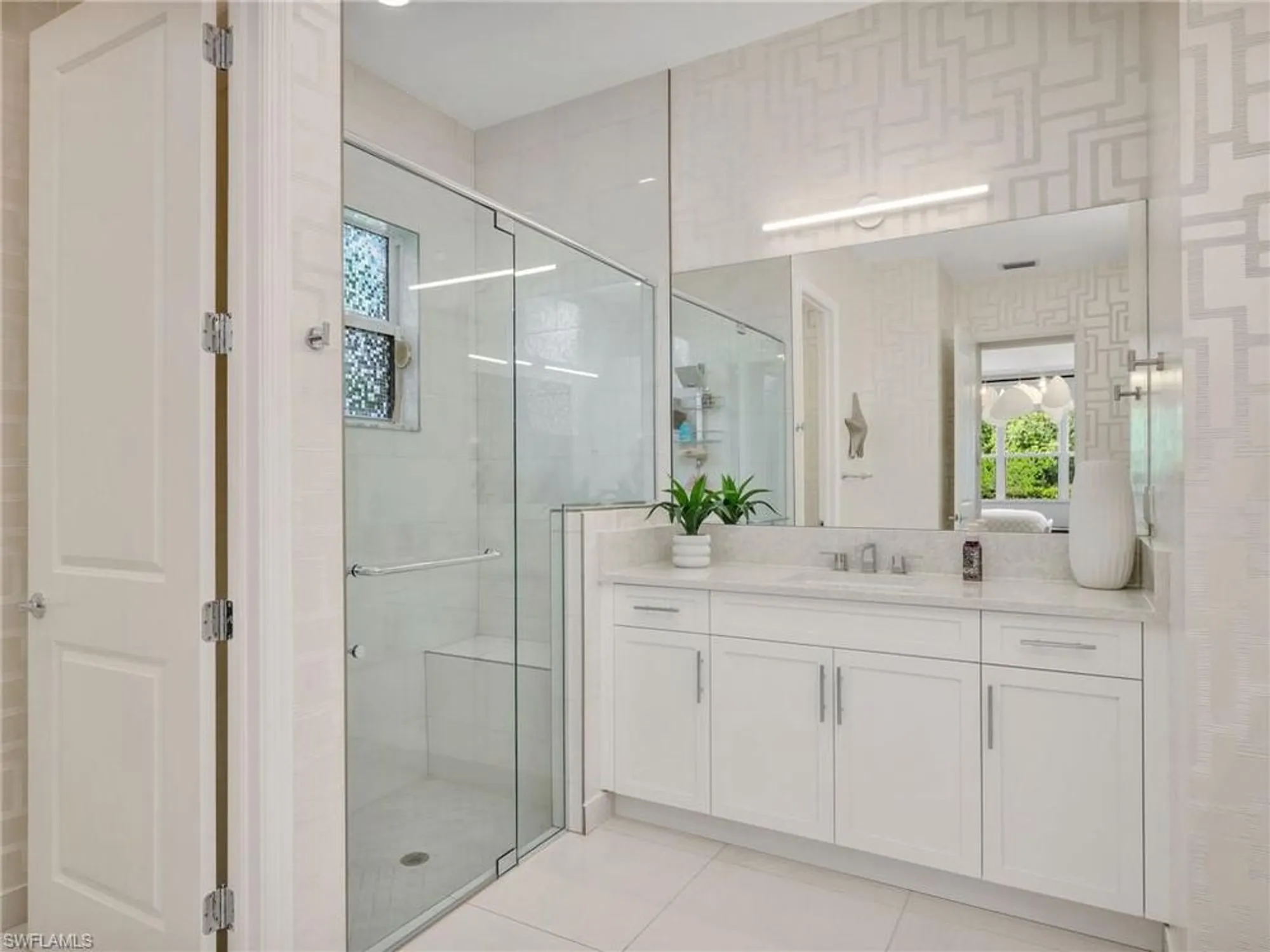 Property Slideshow image 32 of 49 | 11265 daphne ct, Naples, FL, 34120