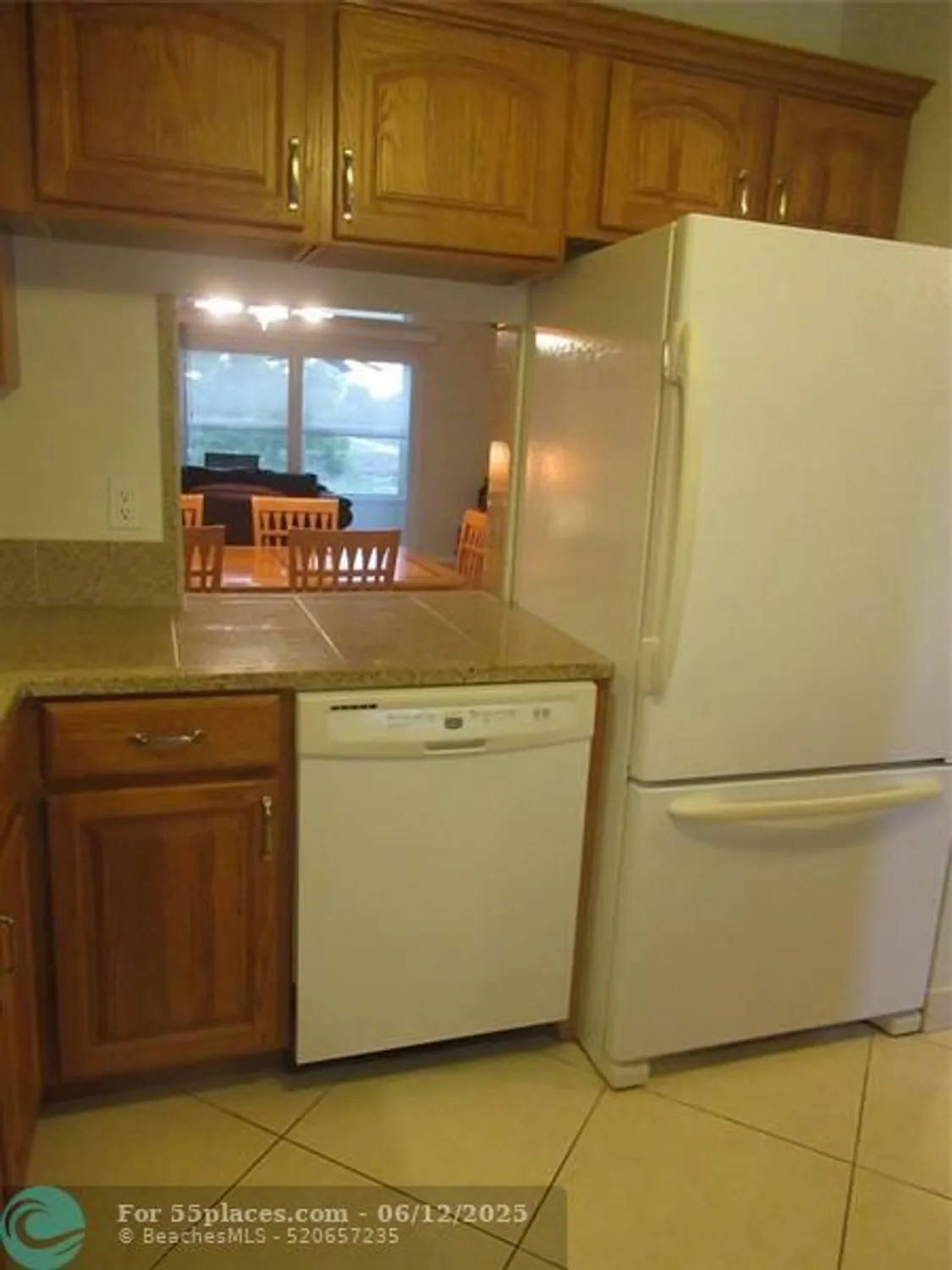 Property Slideshow image 5 of 31 | 601 nw 76th ter 206, Margate, FL, 33063