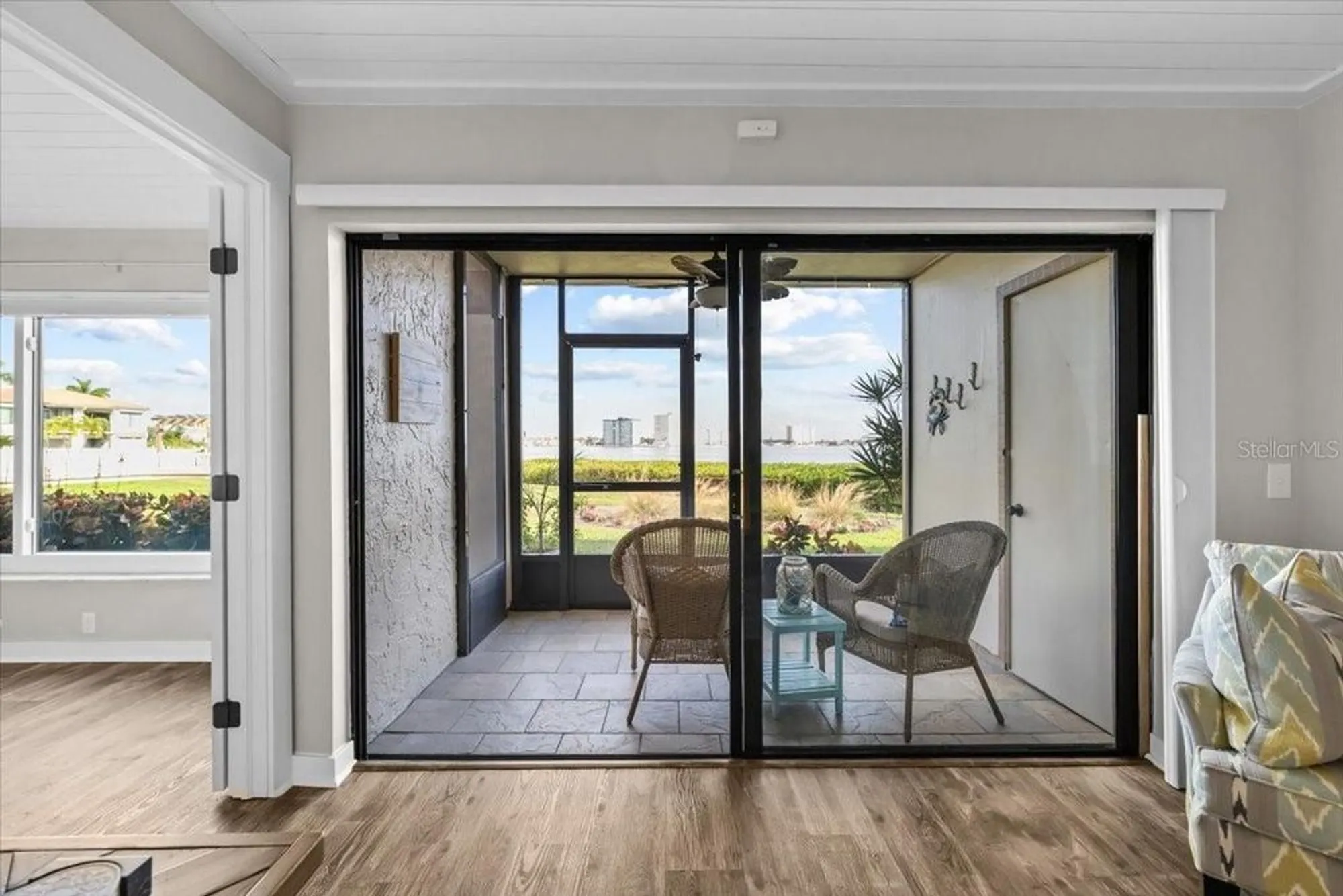 Property Slideshow image 5 of 38 | 6268 palma del mar blvd s apt 107, Saint Petersburg, FL, 33715