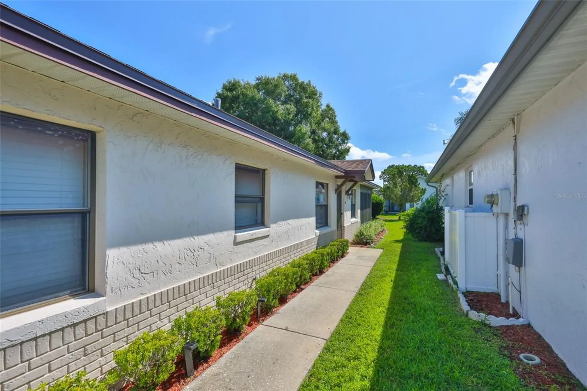 Property Slideshow image 4 of 39 | 6253 sandpipers dr, Lakeland, FL, 33809