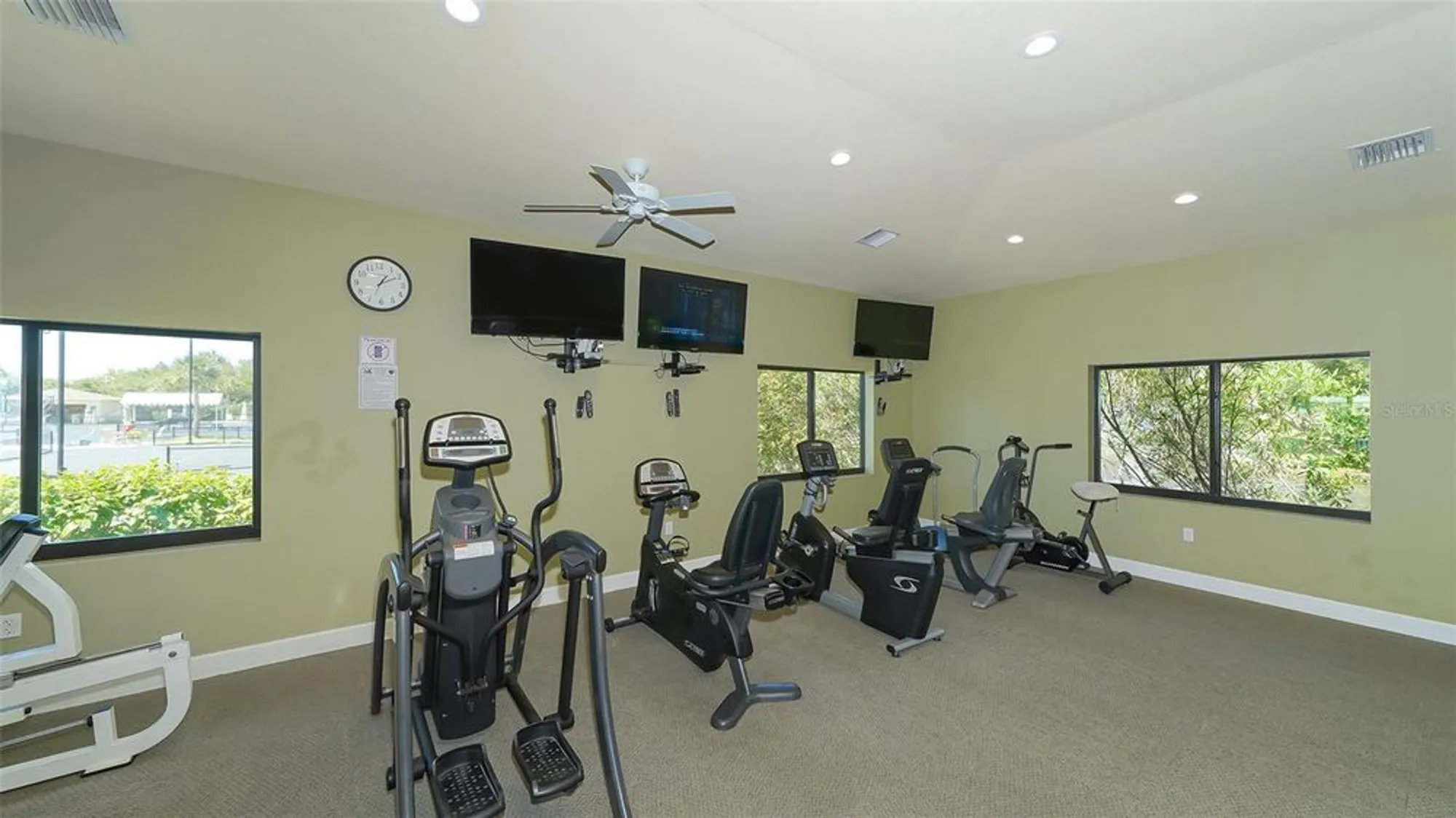 Property Slideshow image 50 of 72 | 1603 starling dr # 101, Sarasota, FL, 34231