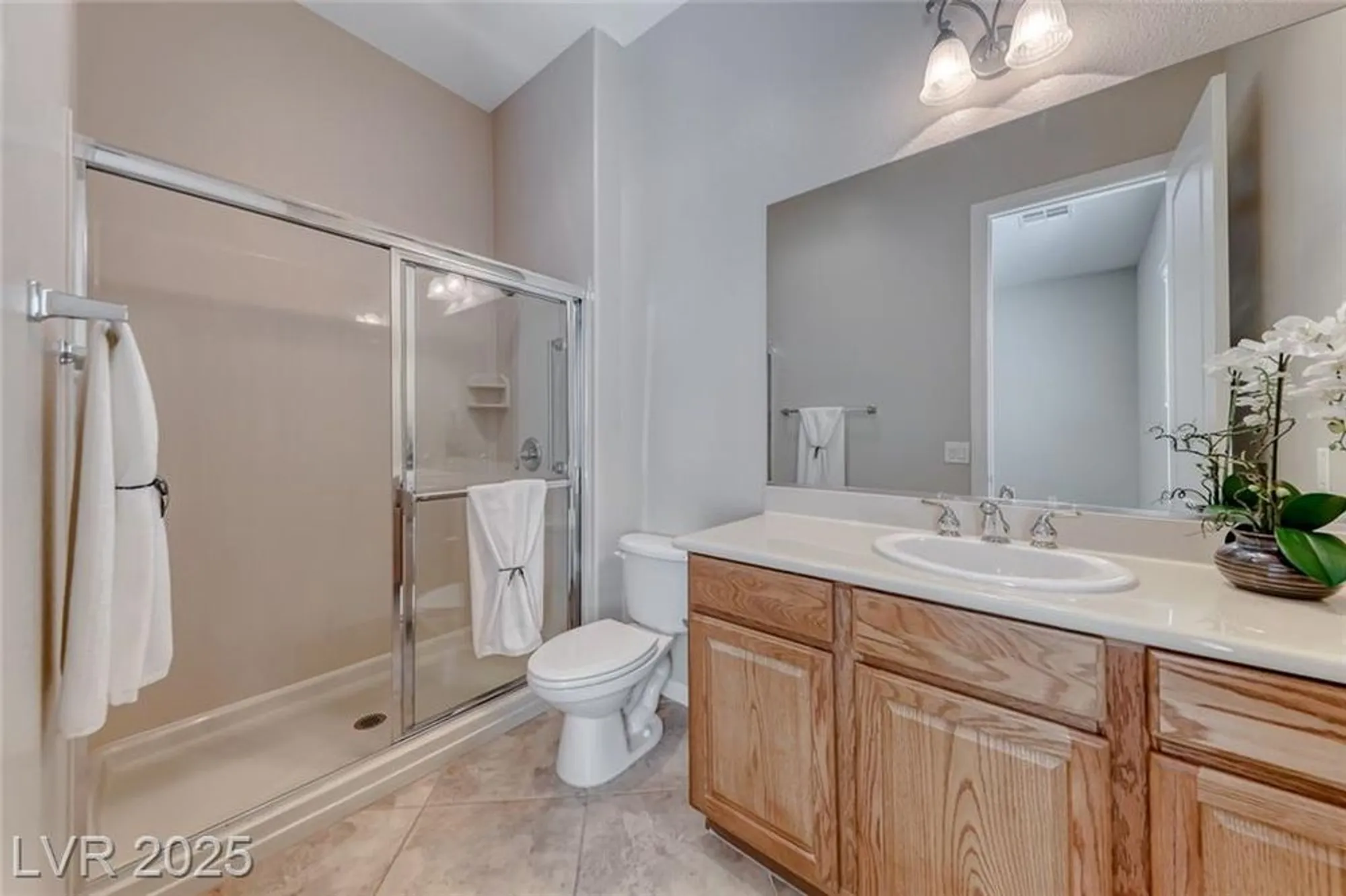 Property Slideshow image 25 of 48 | 2114 twin falls dr, Henderson, NV, 89044
