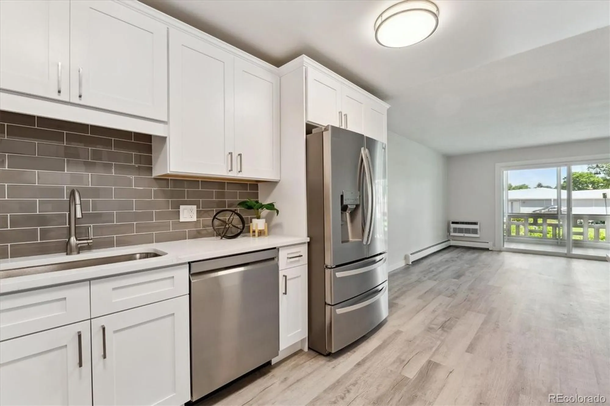 Property Slideshow image 8 of 50 | 715 s alton way 5a, Denver, CO, 80247