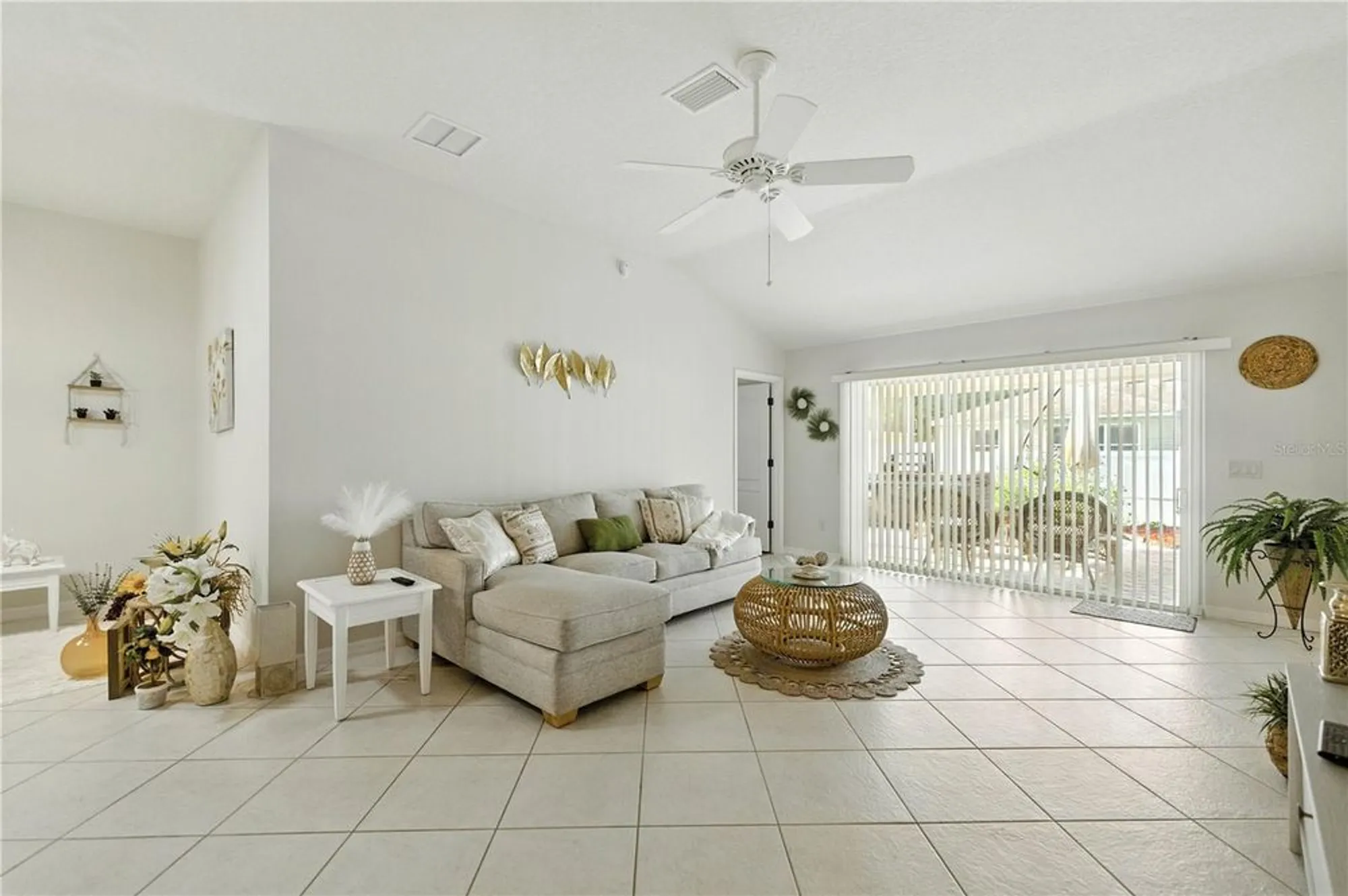 Property Slideshow image 20 of 34 | 5087 ne 121st ave, Oxford, FL, 34484