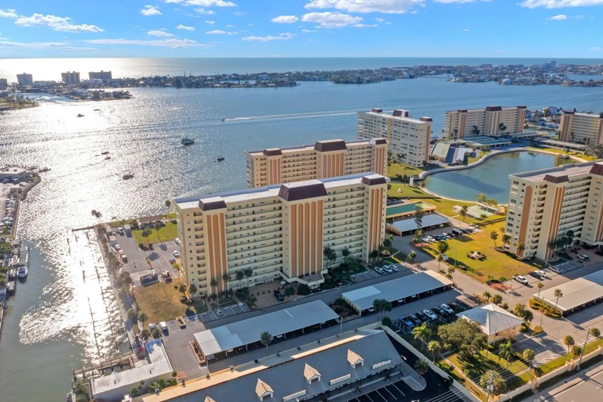 Property Slideshow image 22 of 24 | 4550 cove cir apt 305, St Petersburg, FL, 33708