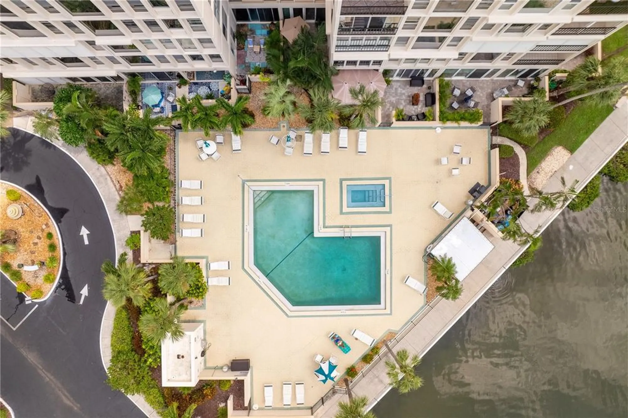 Property Slideshow image 17 of 73 | 7400 sun island dr 407, South Pasadena, FL, 33707