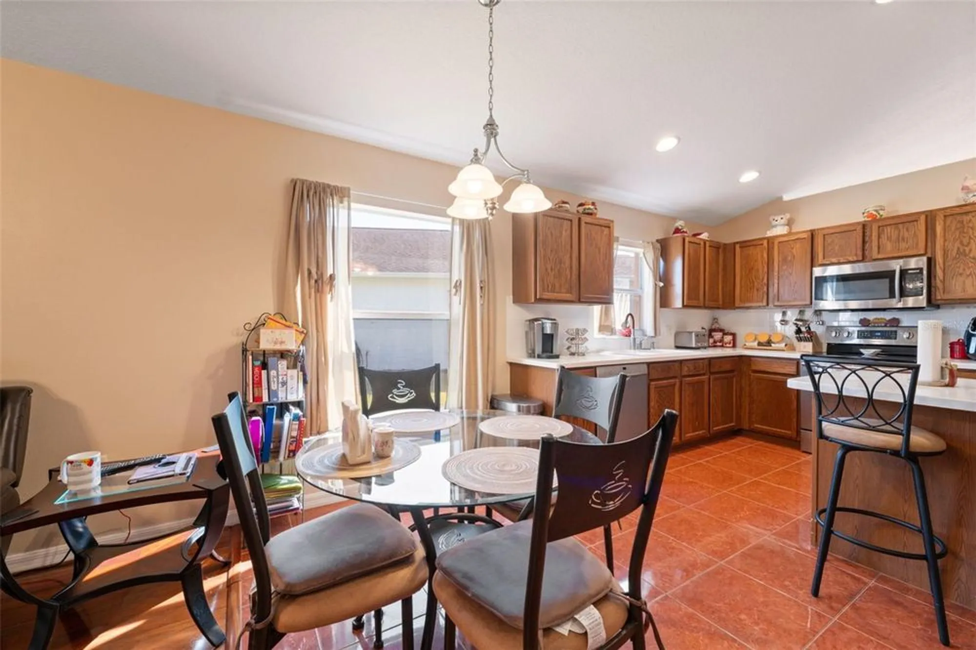 Property Slideshow image 17 of 78 | 1201 dustan pl, Trinity, FL, 34655