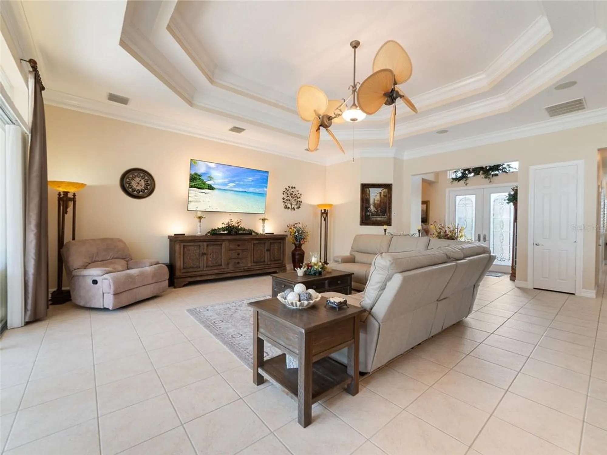 Property Slideshow image 9 of 62 | 5024 ruby flats dr, Wimauma, FL, 33598