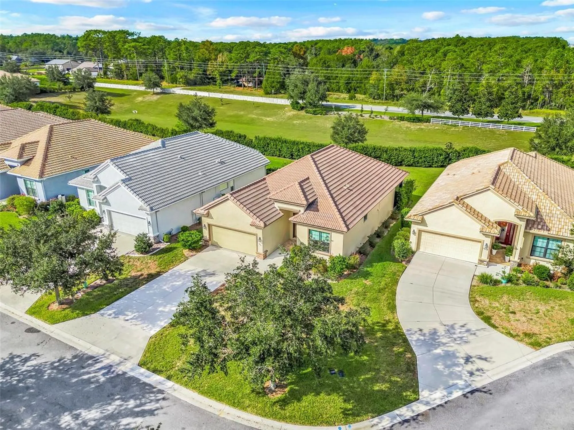 Property Slideshow image 3 of 35 | 1960 n ember path, Hernando, FL, 34442