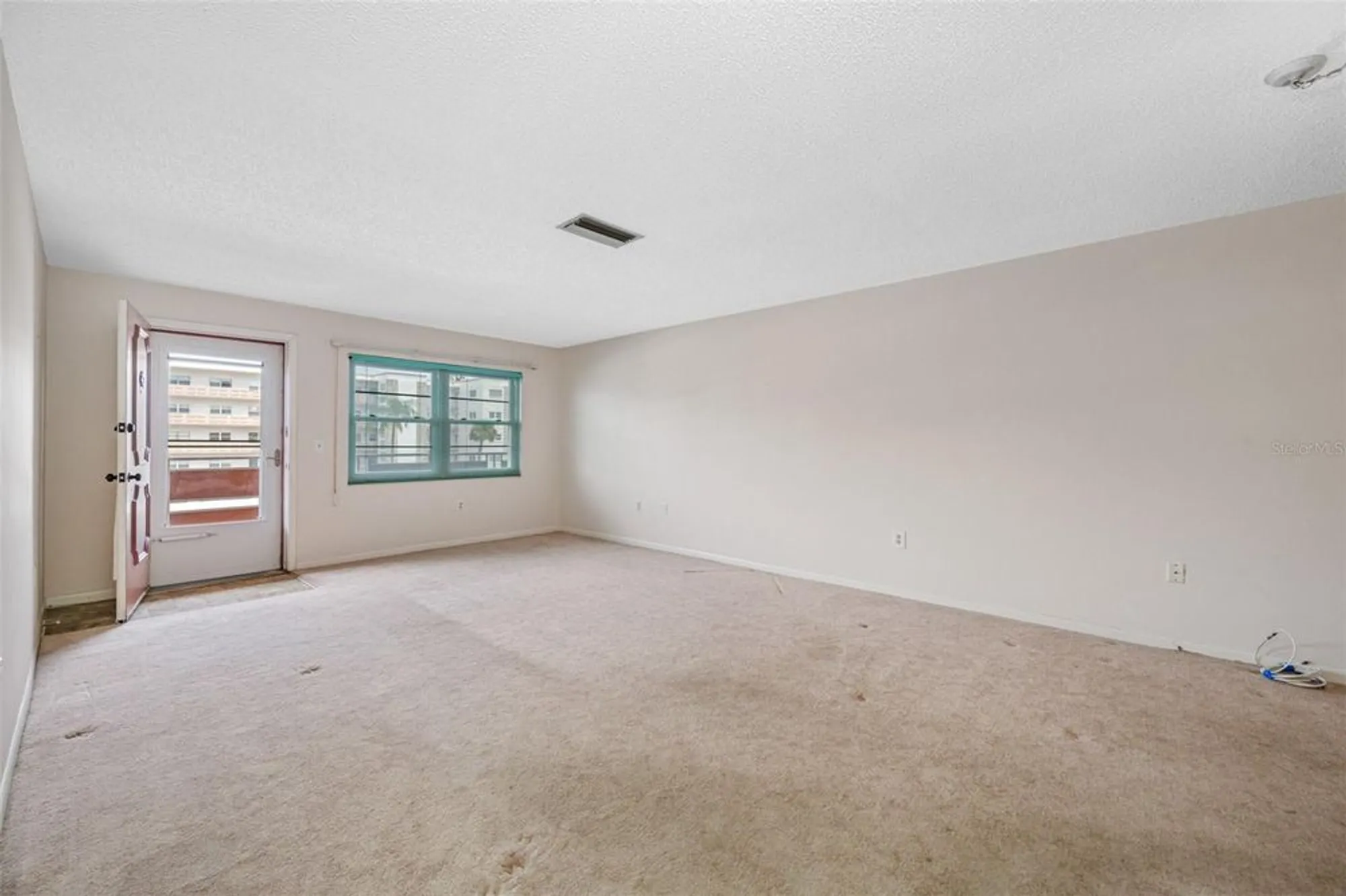 Property Slideshow image 9 of 44 | 5521 80th st n unit 310, St Petersburg, FL, 33709