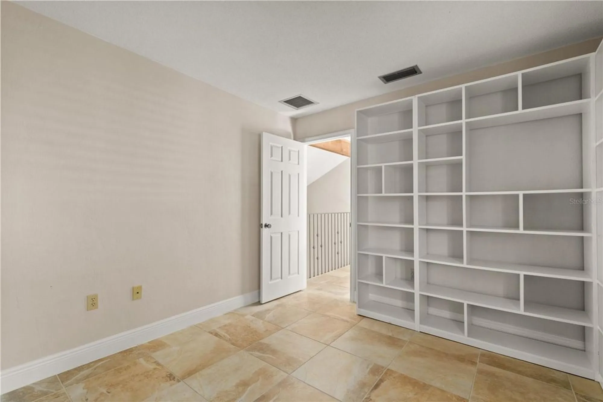 Property Slideshow image 27 of 52 | 100 bittern ct, Daytona Beach, FL, 32119