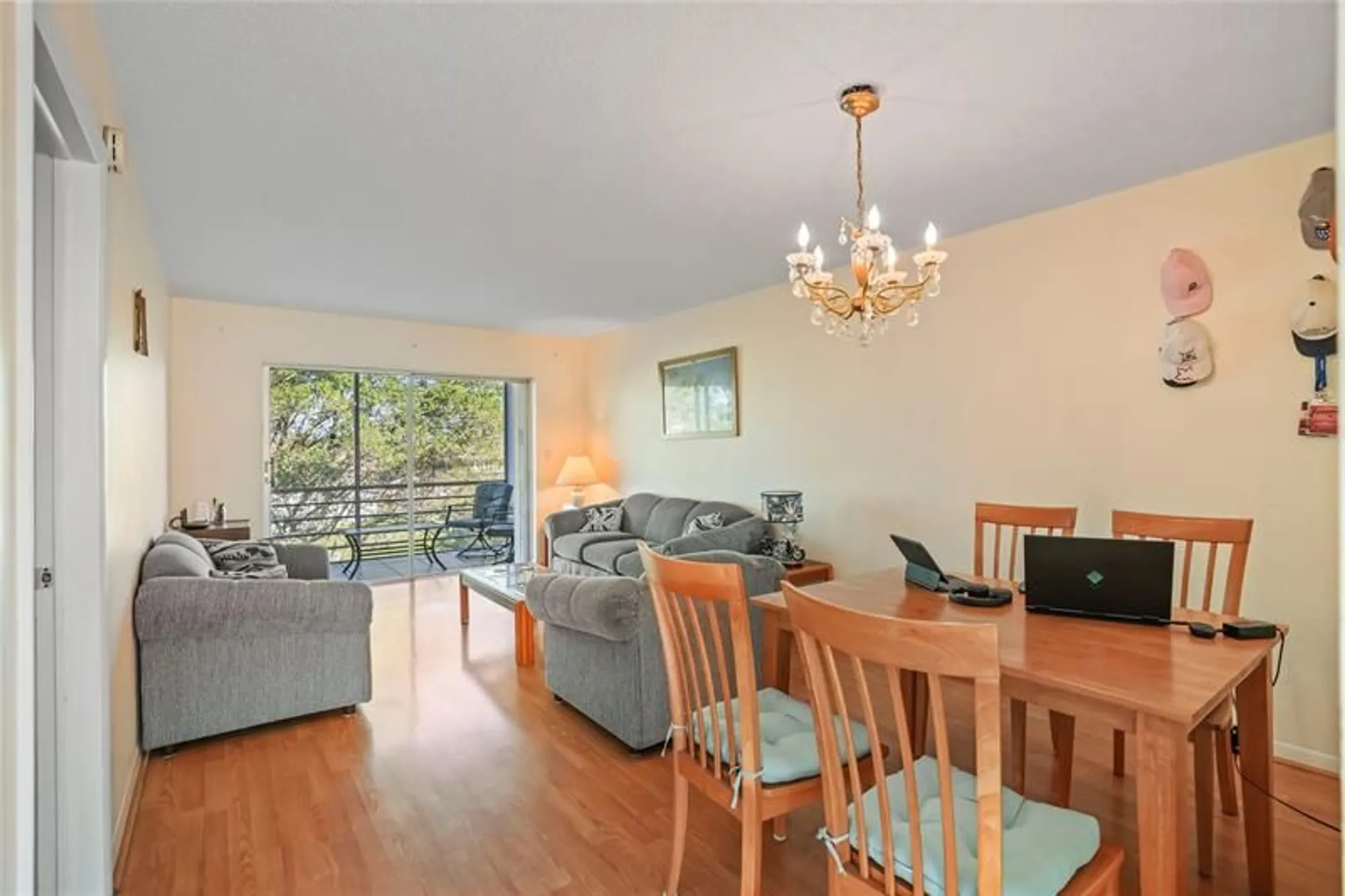 Property Slideshow image 6 of 43 | 3001 nw 46th ave 404, Lauderdale Lakes, FL, 33313