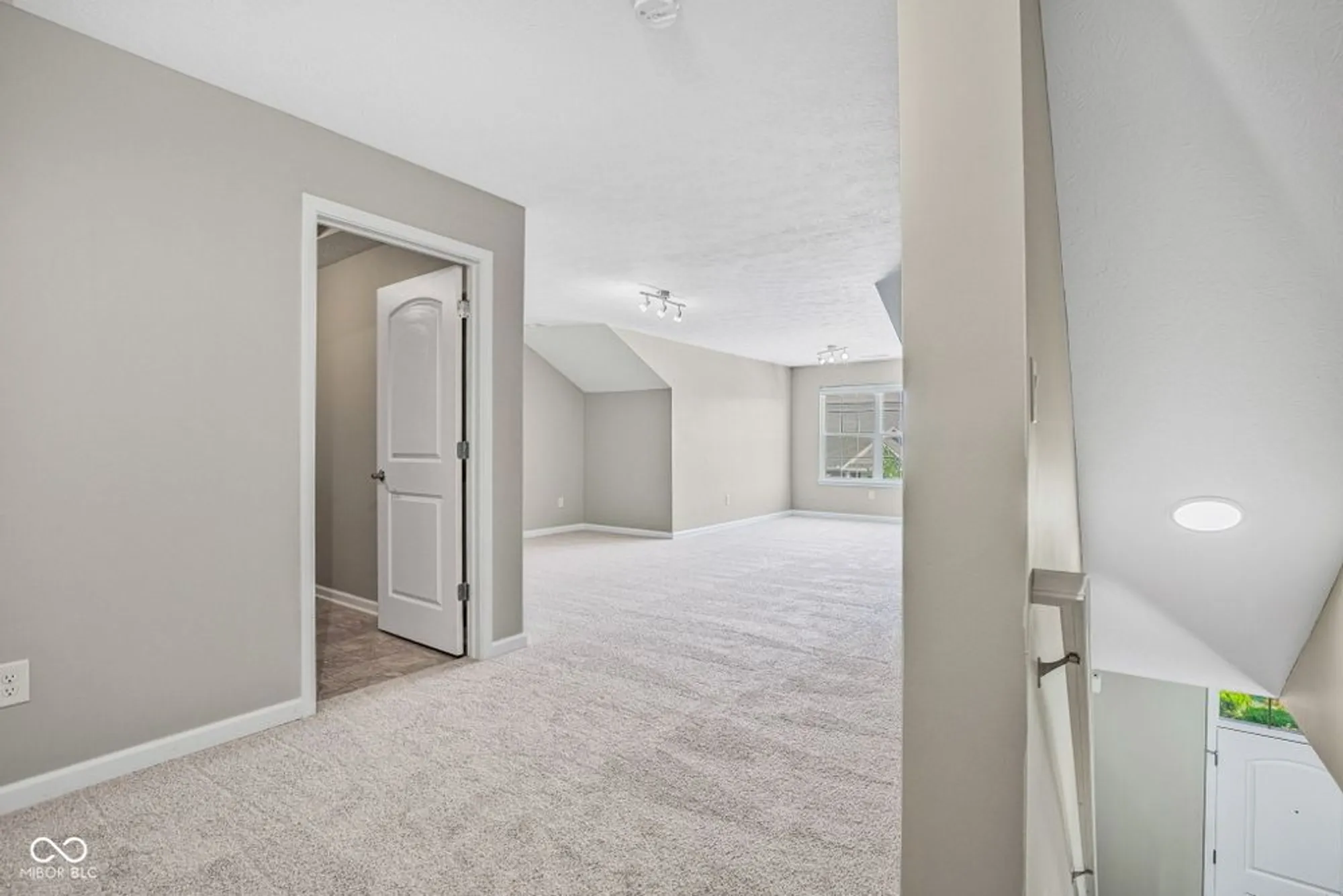Property Slideshow image 41 of 76 | 8643 twain ln, Indianapolis, IN, 46239