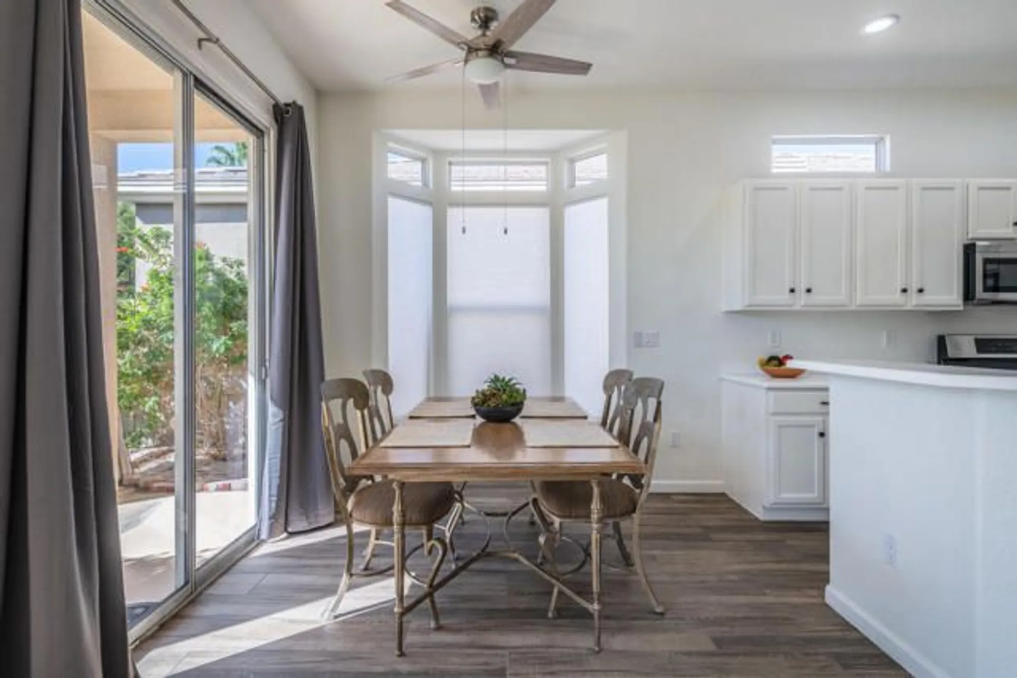 Property Slideshow image 8 of 33 | 80187 royal birkdale dr, Indio, CA, 92201