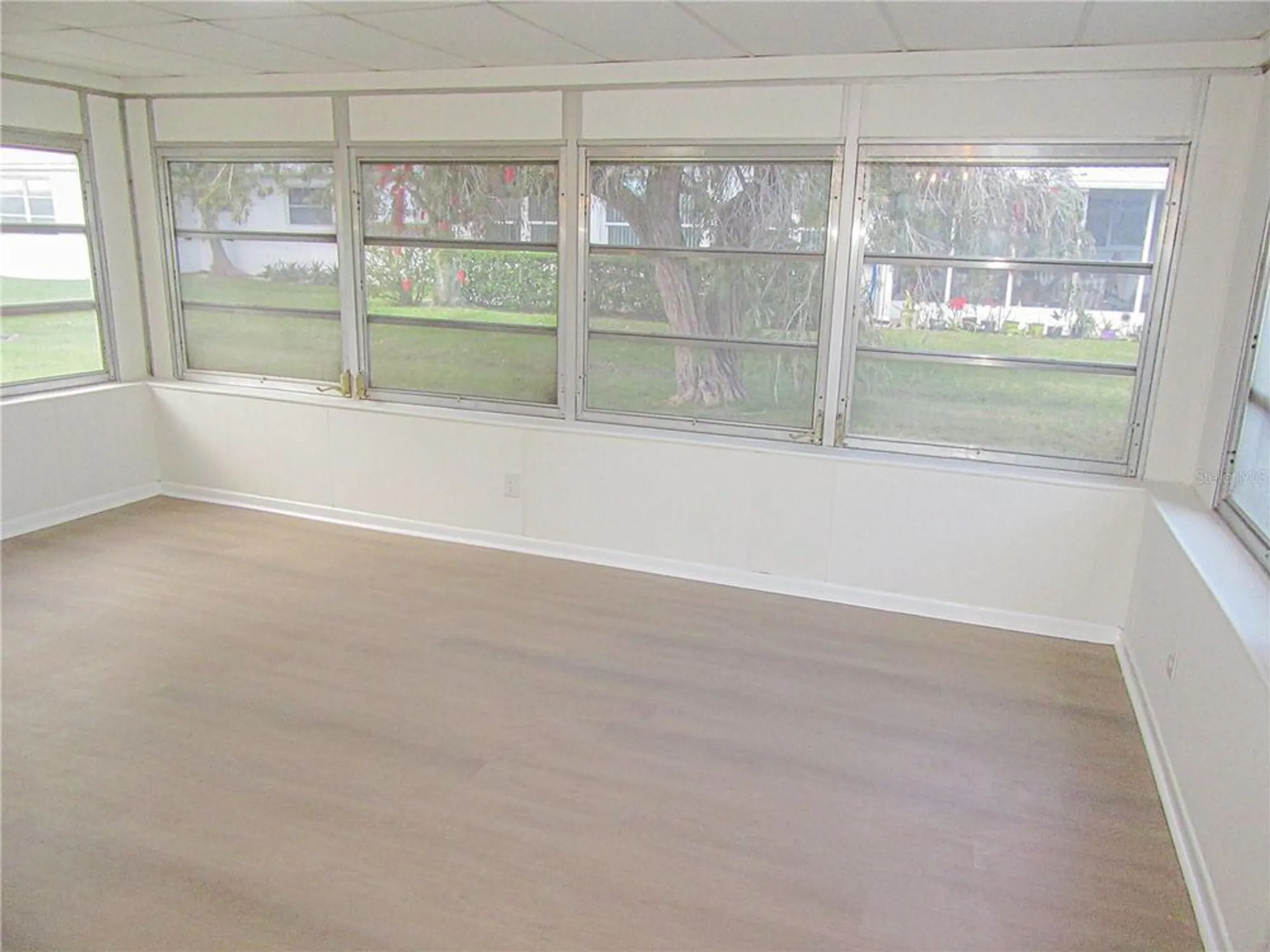 Property Slideshow image 21 of 43 | 4517 100th ave, Pinellas Park, FL, 33782