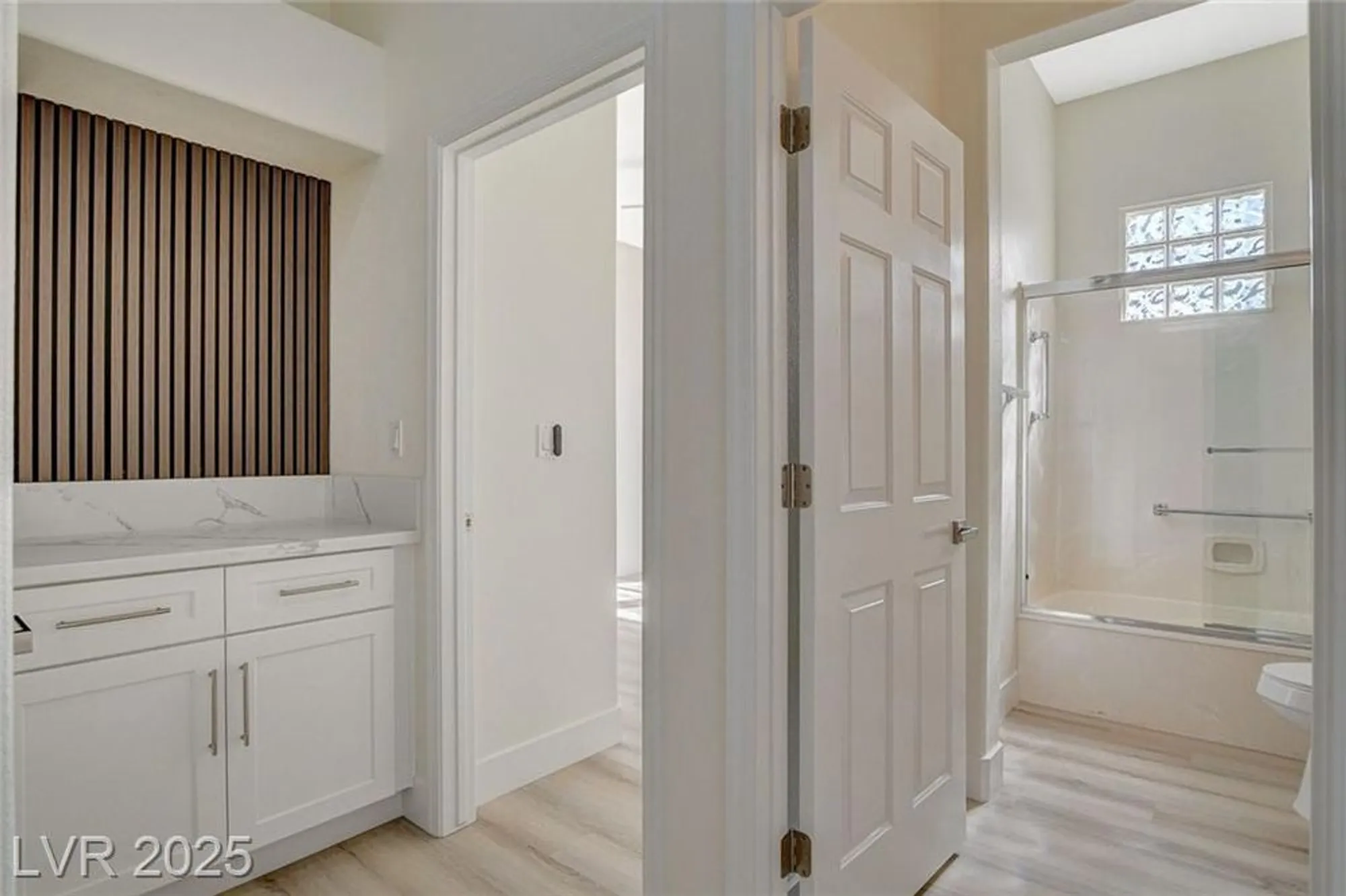 Property Slideshow image 30 of 44 | 10100 folsom dr, Las Vegas, NV, 89134