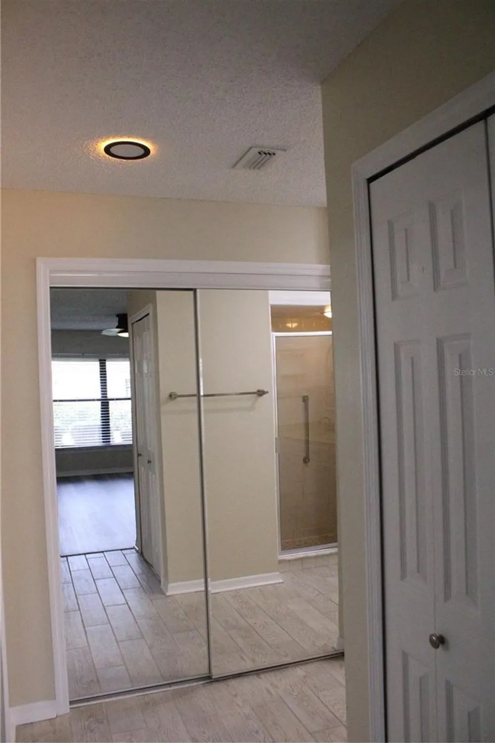 Property Slideshow image 17 of 31 | 2501 lonigan pl, Sun City Center, FL, 33573