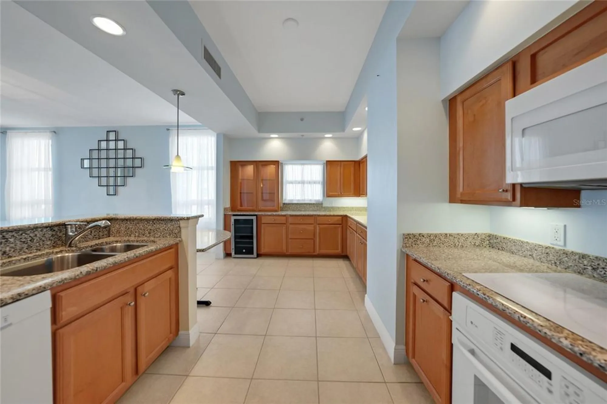 Property Slideshow image 18 of 65 | 3329 sunset key cir 308, Punta Gorda, FL, 33955