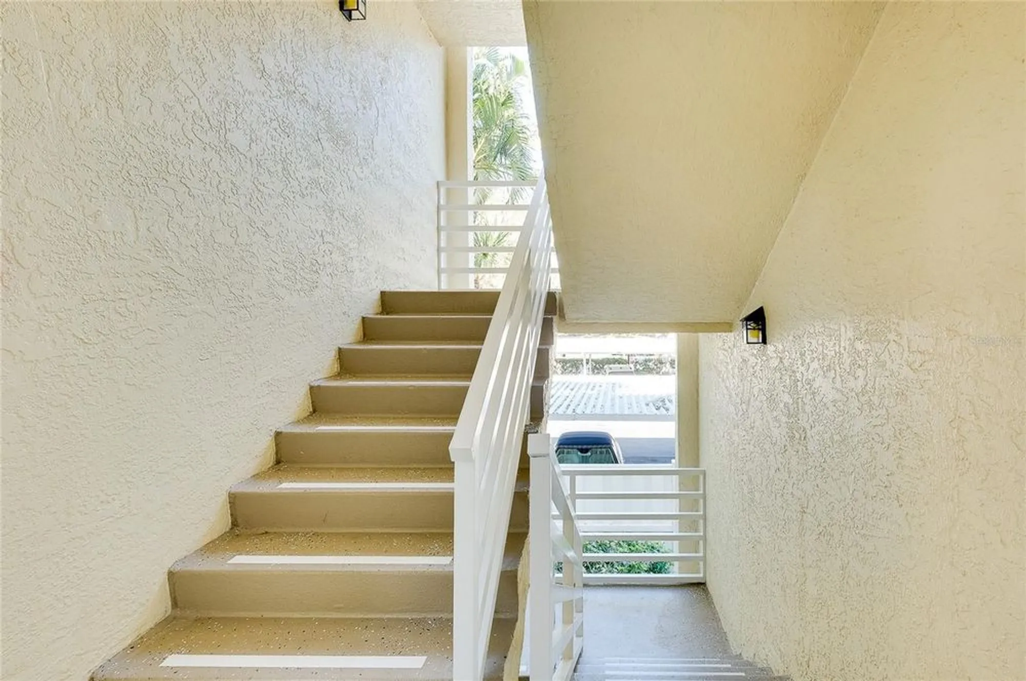 Property Slideshow image 5 of 90 | 929 wexford blvd # 929, Venice, FL, 34293