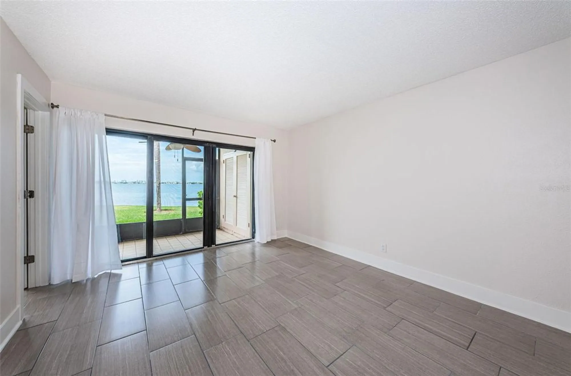 Property Slideshow image 19 of 63 | 6145 sun blvd apt 107, St Petersburg, FL, 33715