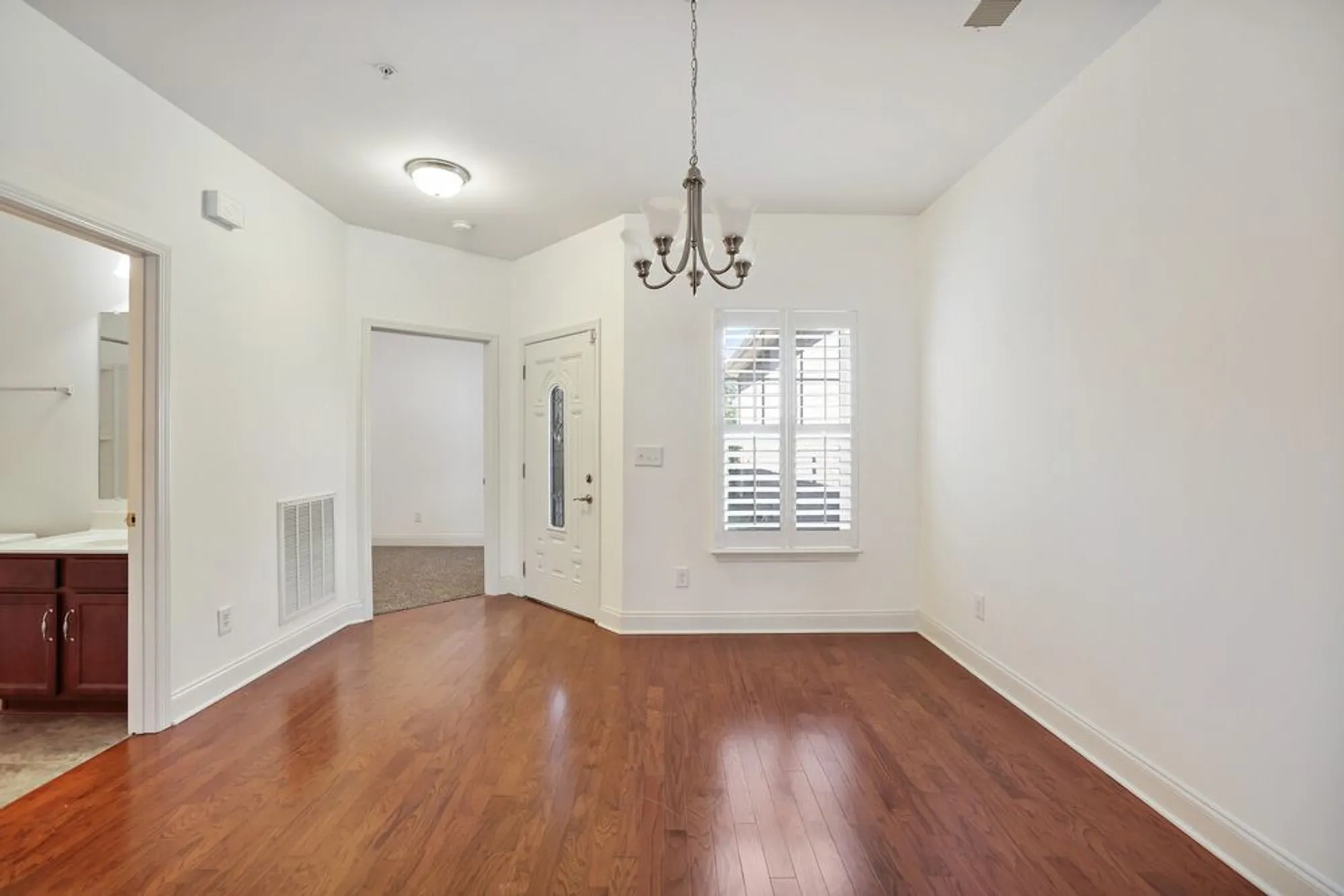 Property Slideshow image 17 of 45 | 304 thesing ct pvt, Nolensville, TN, 37135