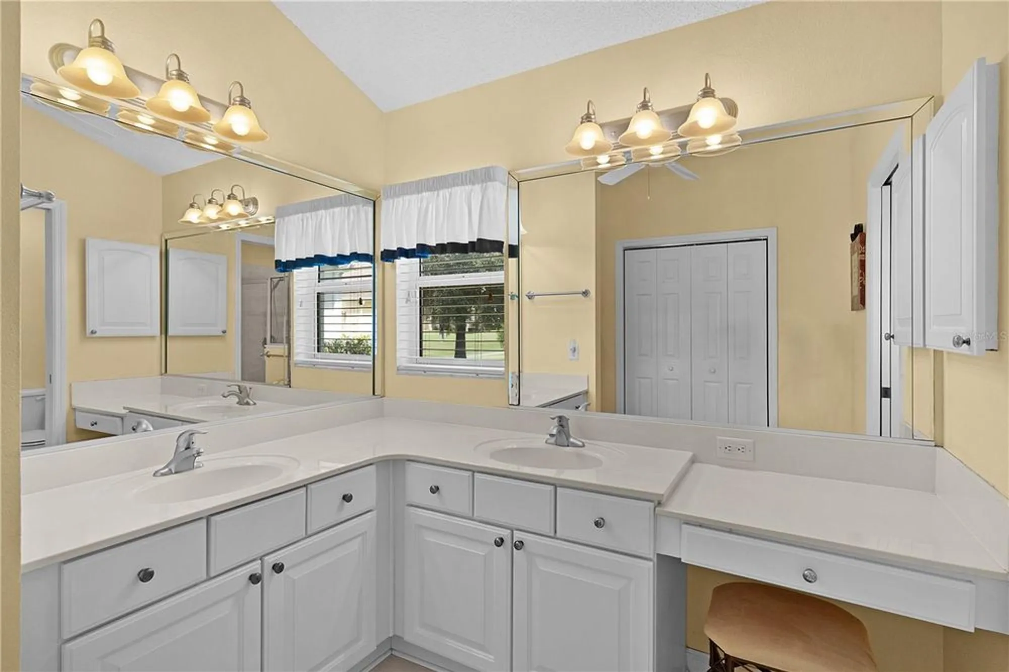 Property Slideshow image 21 of 62 | 3312 barrington ct, The Villages, FL, 32162