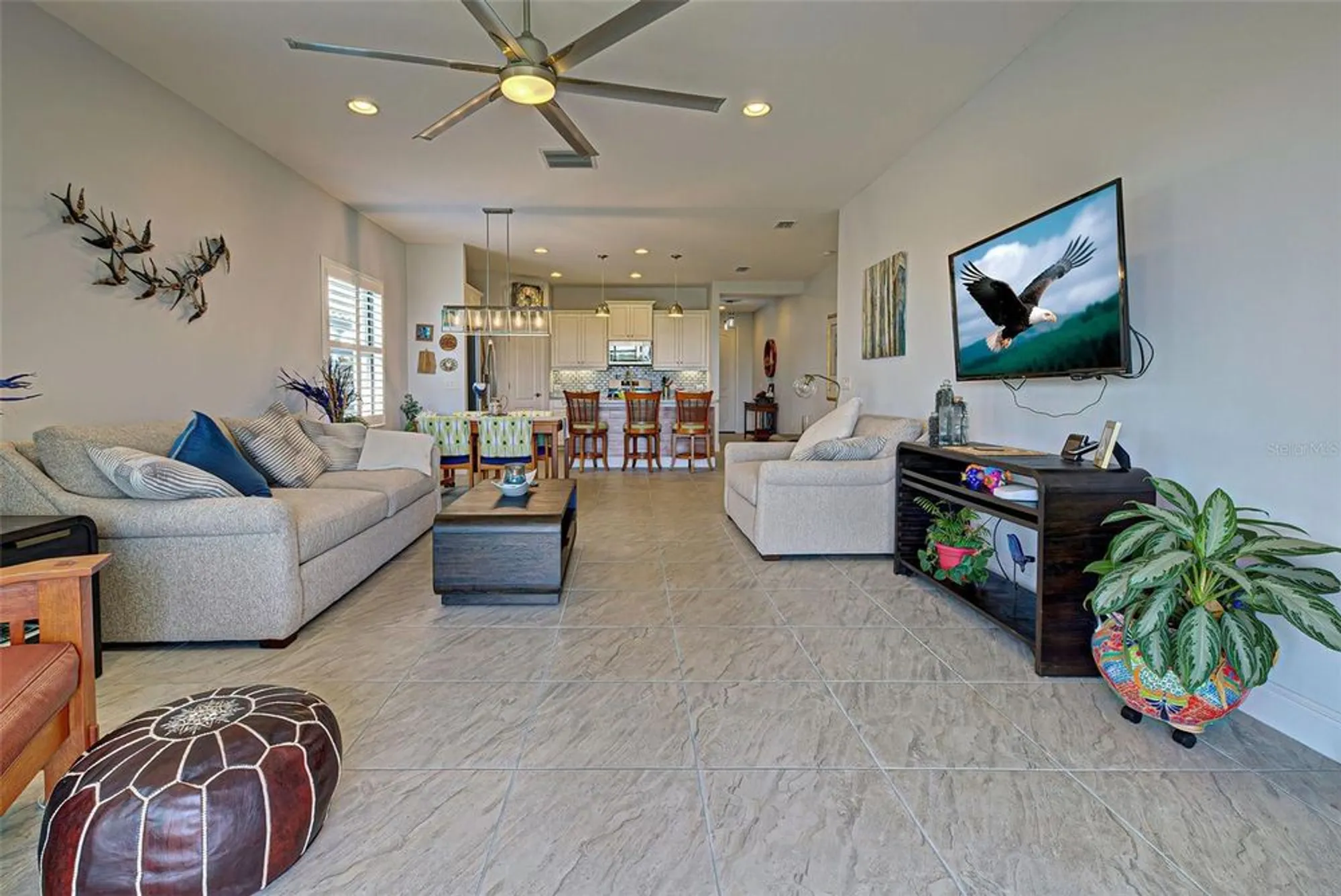 Property Slideshow image 16 of 55 | 26724 weiskopf dr, Englewood, FL, 34223
