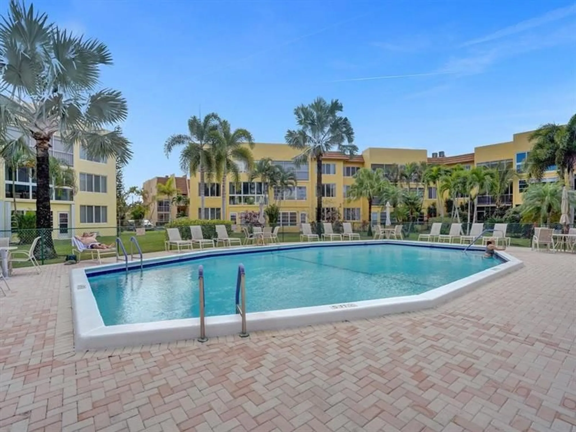 Property Slideshow image 32 of 35 | 6850 royal palm blvd, Margate, FL, 33063