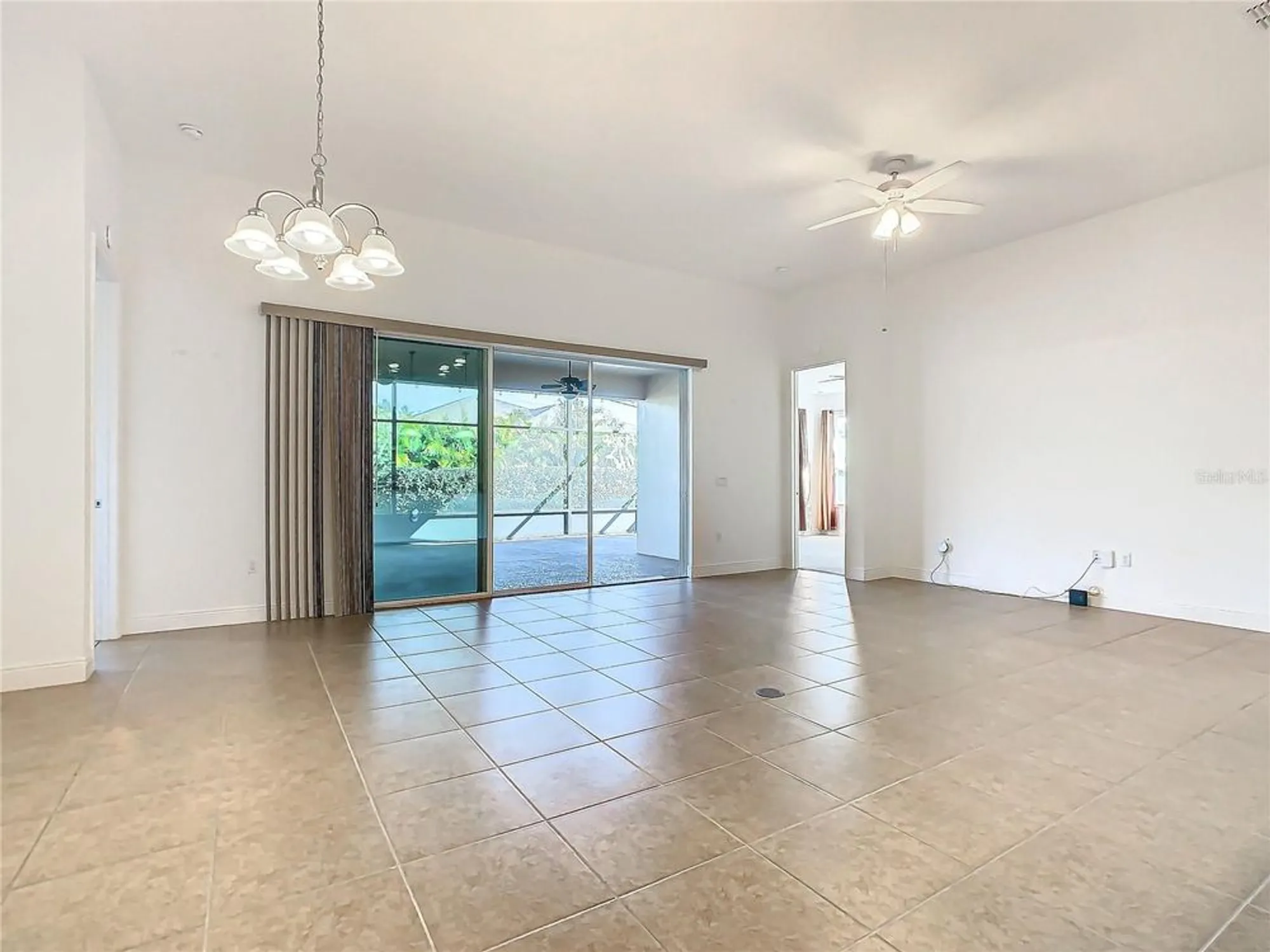 Property Slideshow image 6 of 55 | 663 irvine ranch rd, Poinciana, FL, 34759