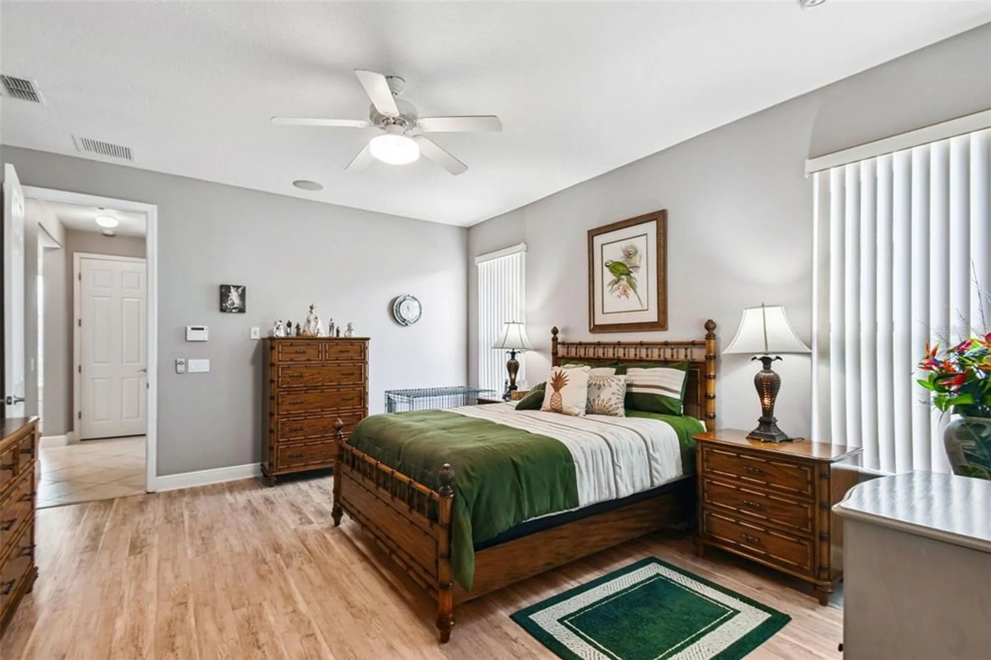 Property Slideshow image 16 of 49 | 487 monterey st, Kissimmee, FL, 34759