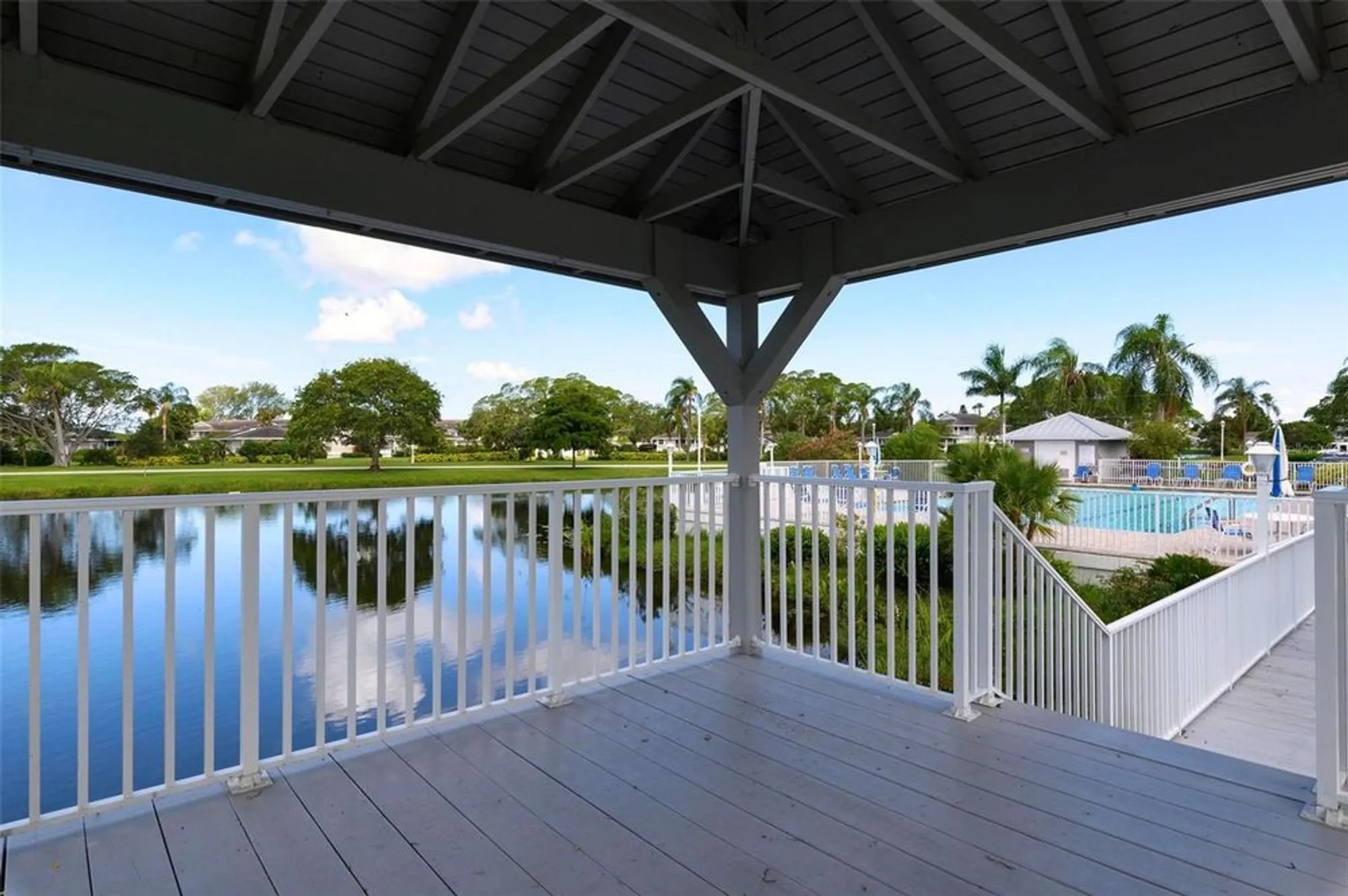Property Slideshow image 44 of 53 | 1103 edgewater cir # 1103, Bradenton, FL, 34209
