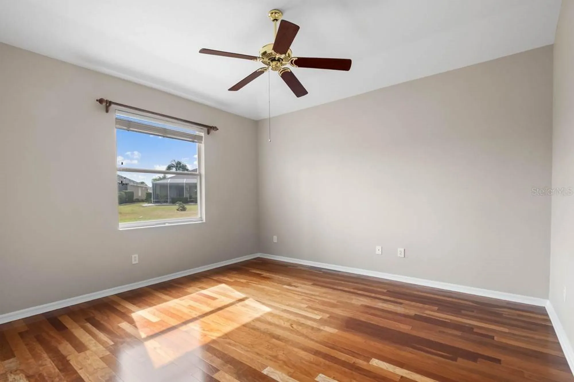 Property Slideshow image 17 of 52 | 1112 jasmine creek ct, Sun City Center, FL, 33573