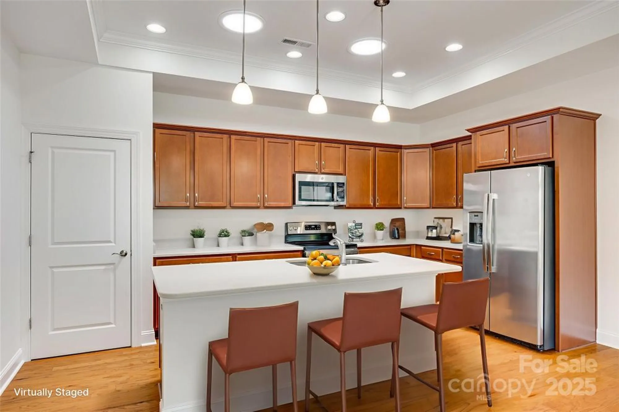 Property Slideshow image 6 of 32 | 2261 lincolnshire ln, Waxhaw, NC, 28173