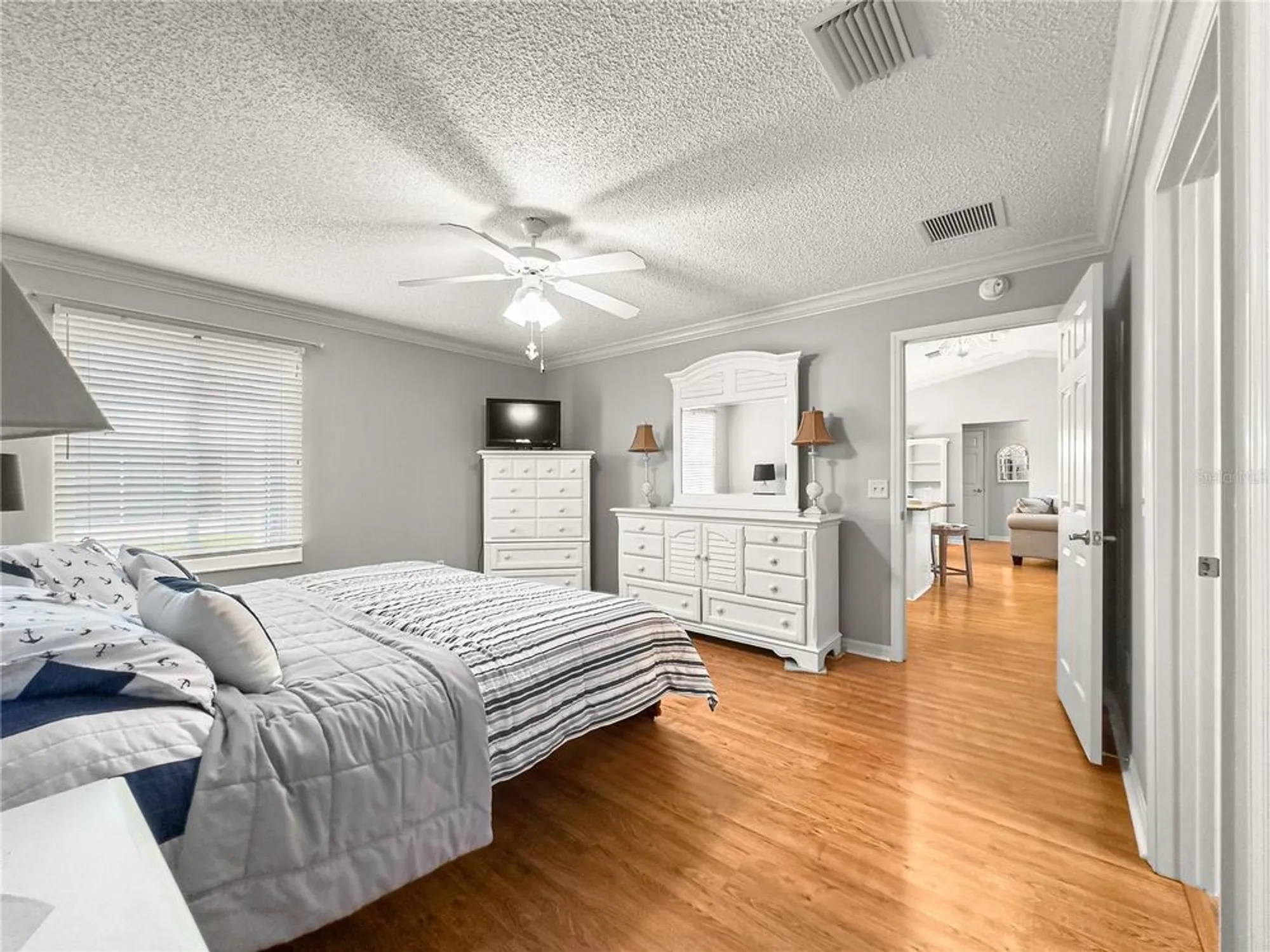 Property Slideshow image 20 of 56 | 8069 se 174th ludlow pl, The Villages, FL, 32162