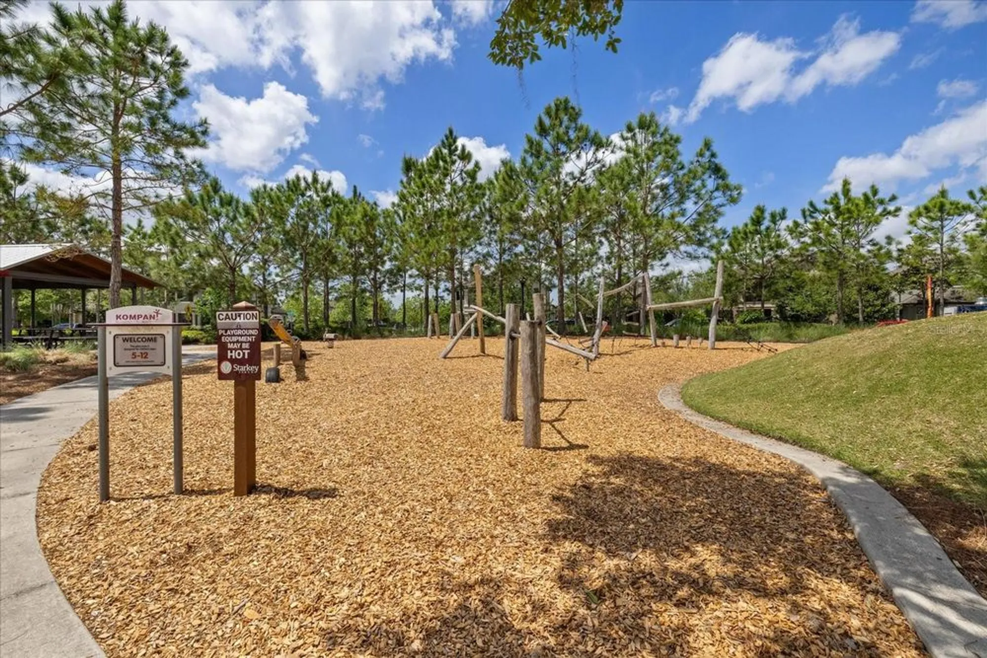 Property Slideshow image 86 of 91 | 11398 juglans dr, Odessa, FL, 33556