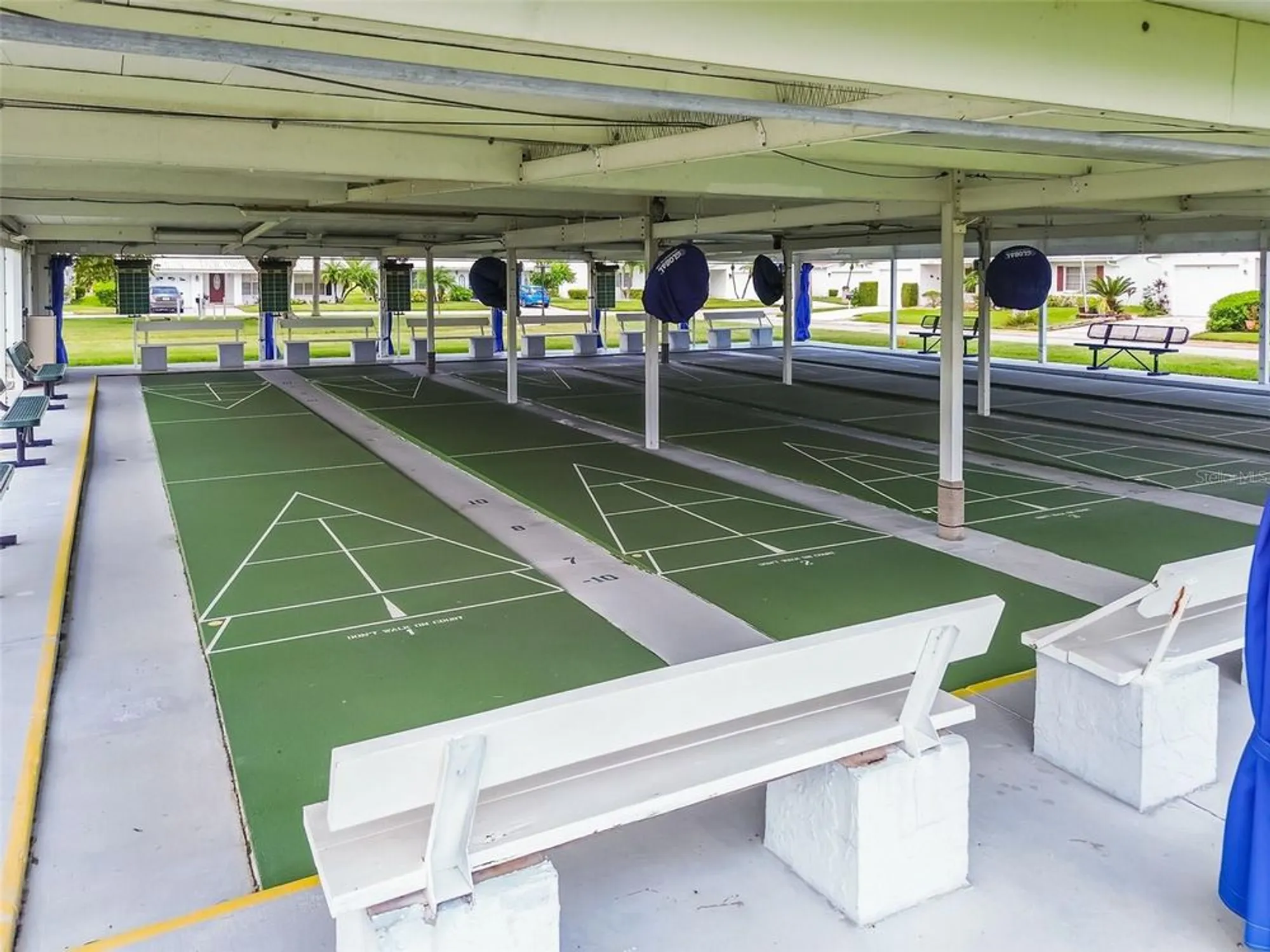 Property Slideshow image 37 of 42 | 9500 mainlands blvd w # 1-a, Pinellas Park, FL, 33782