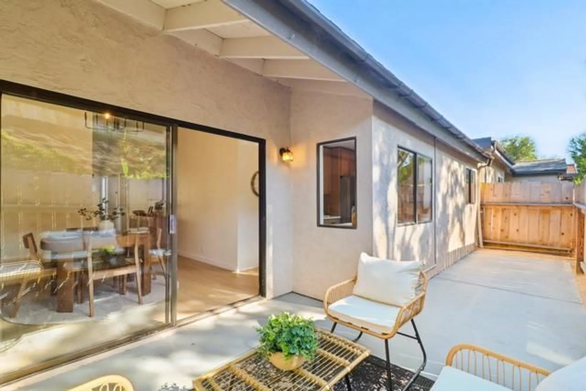 Property Slideshow image 24 of 36 | 737 nob cir, Vista, CA, 92084