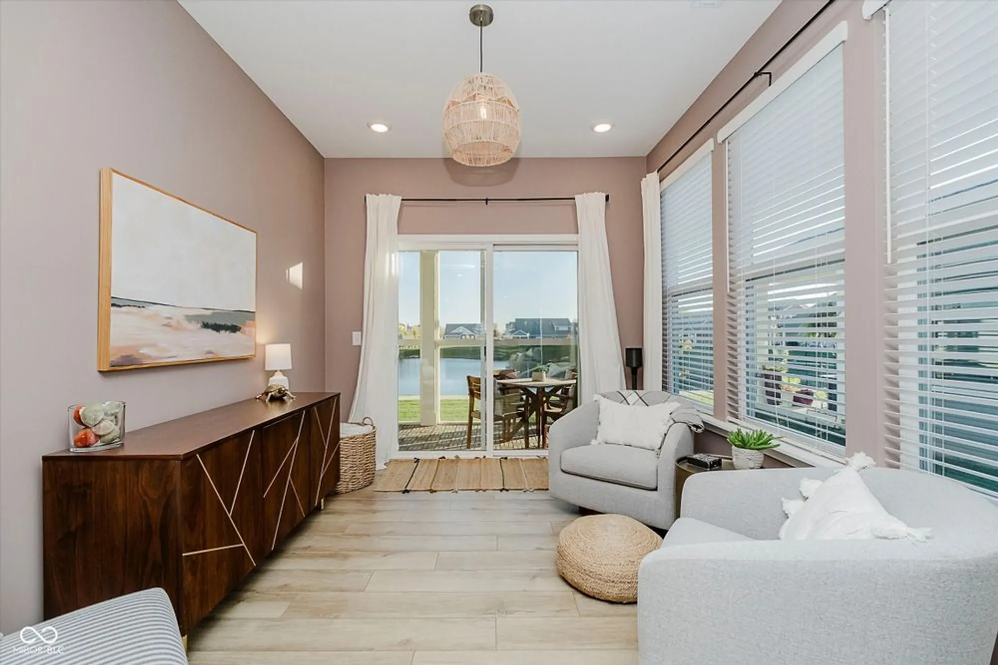 Property Slideshow image 14 of 34 | 1685 garwood dr, Westfield, IN, 46074