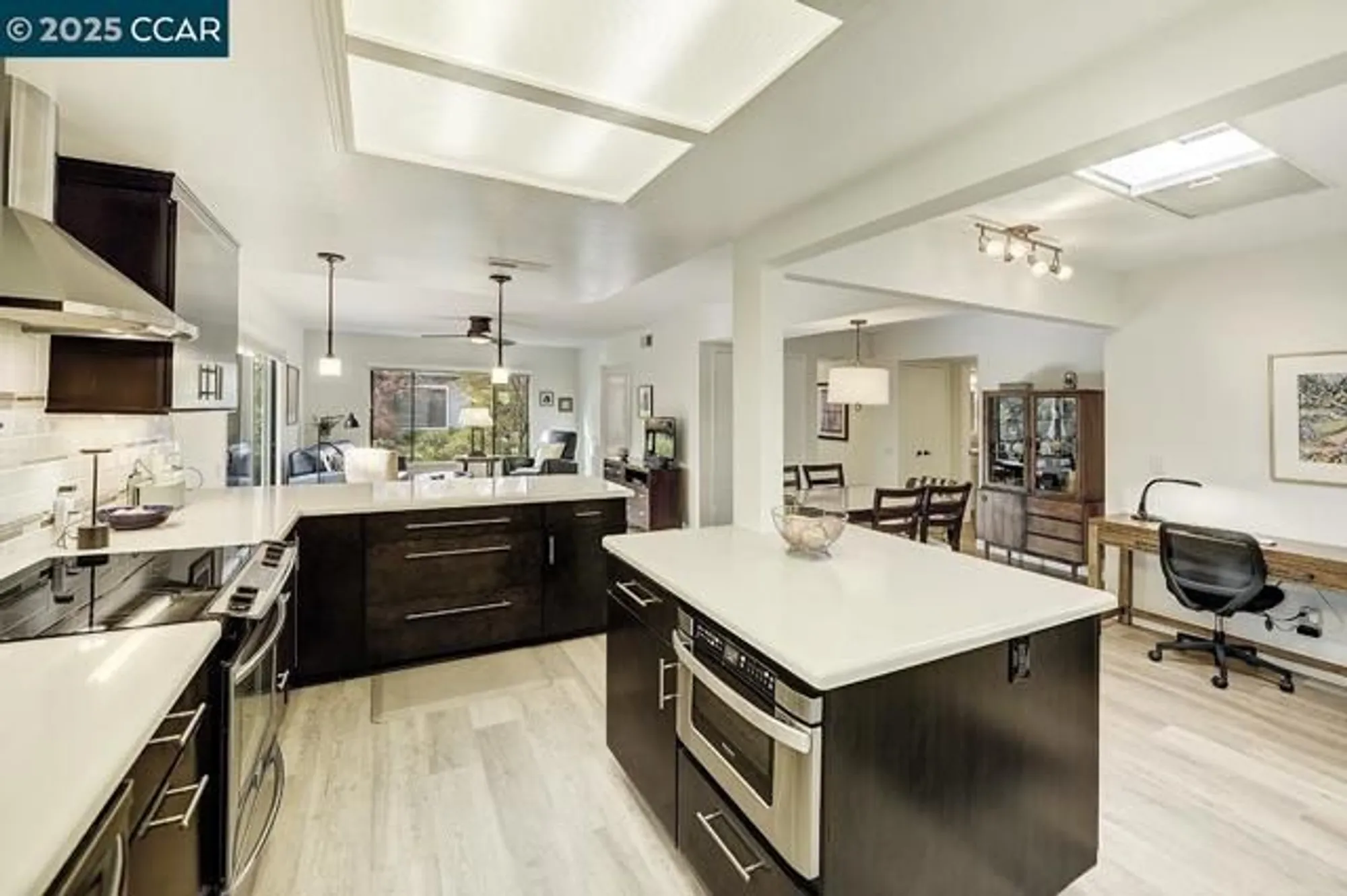 Property Slideshow image 16 of 50 | 1809 golden rain rd apt 4, Walnut Creek, CA, 94595